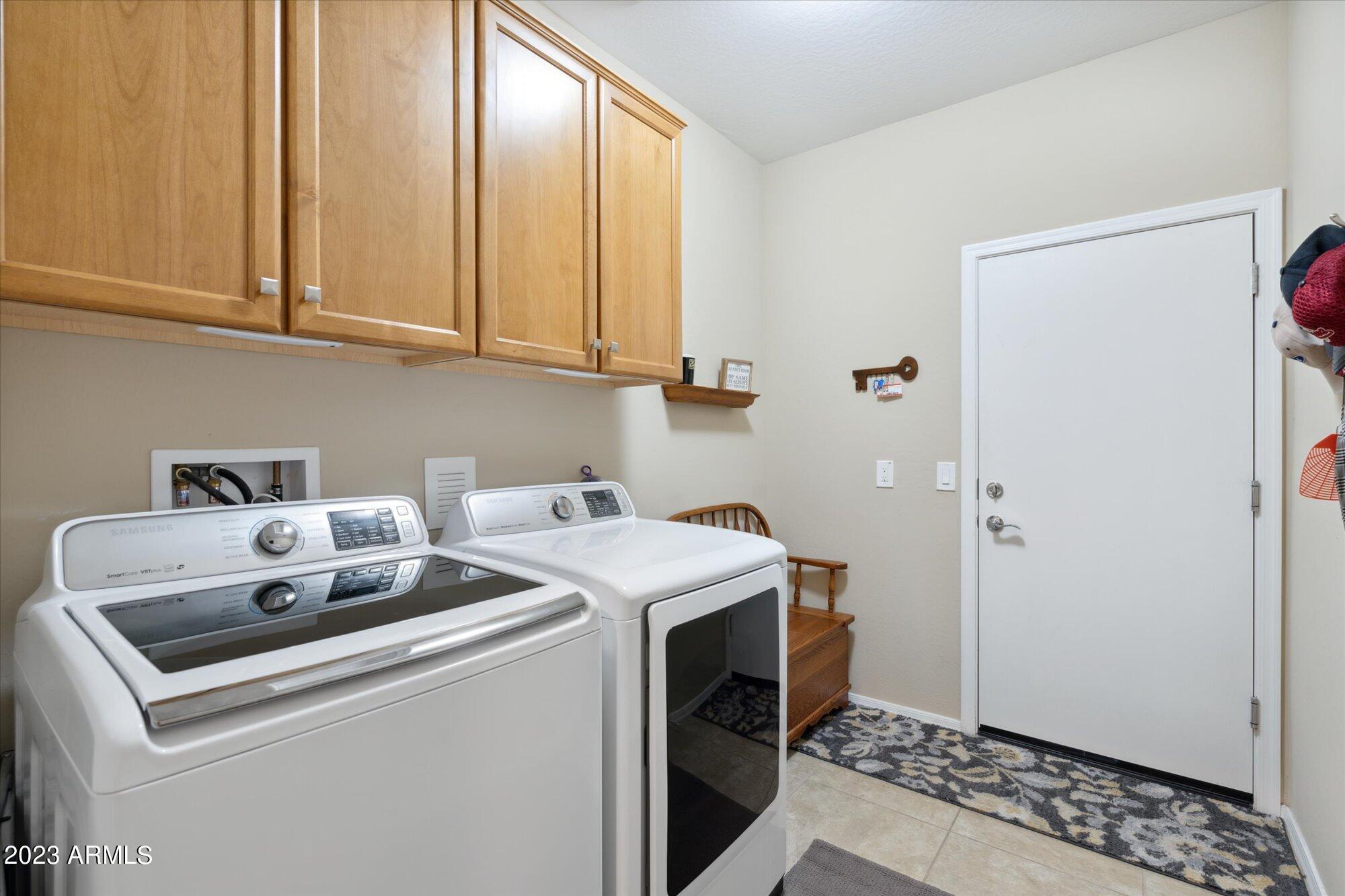 4275 N Presidio Drive