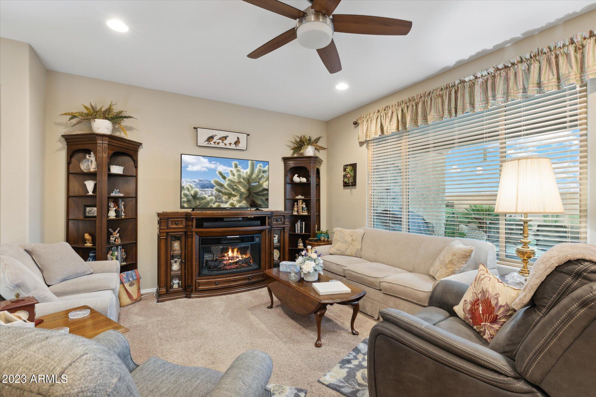 4275 N Presidio Drive