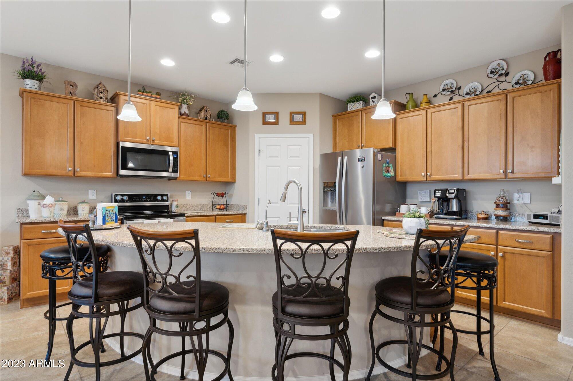 4275 N Presidio Drive