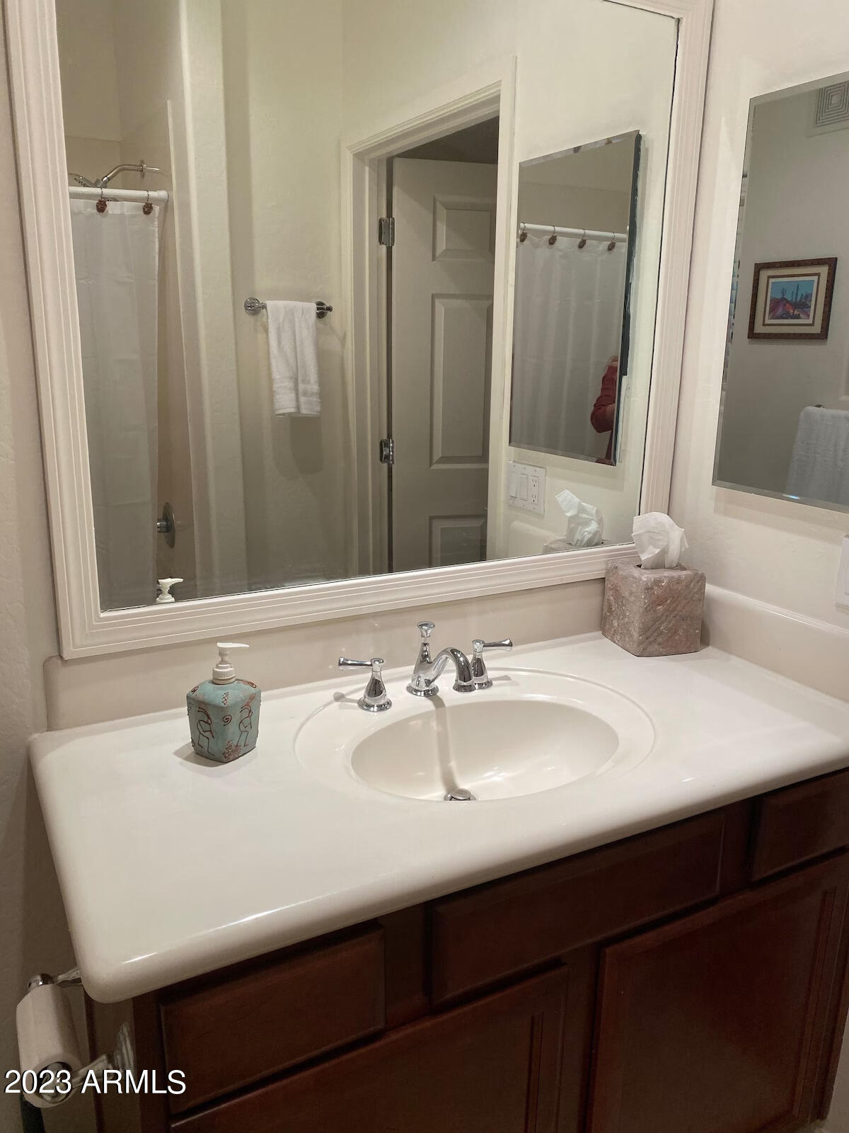 3935 E ROUGH RIDER Road, 1187