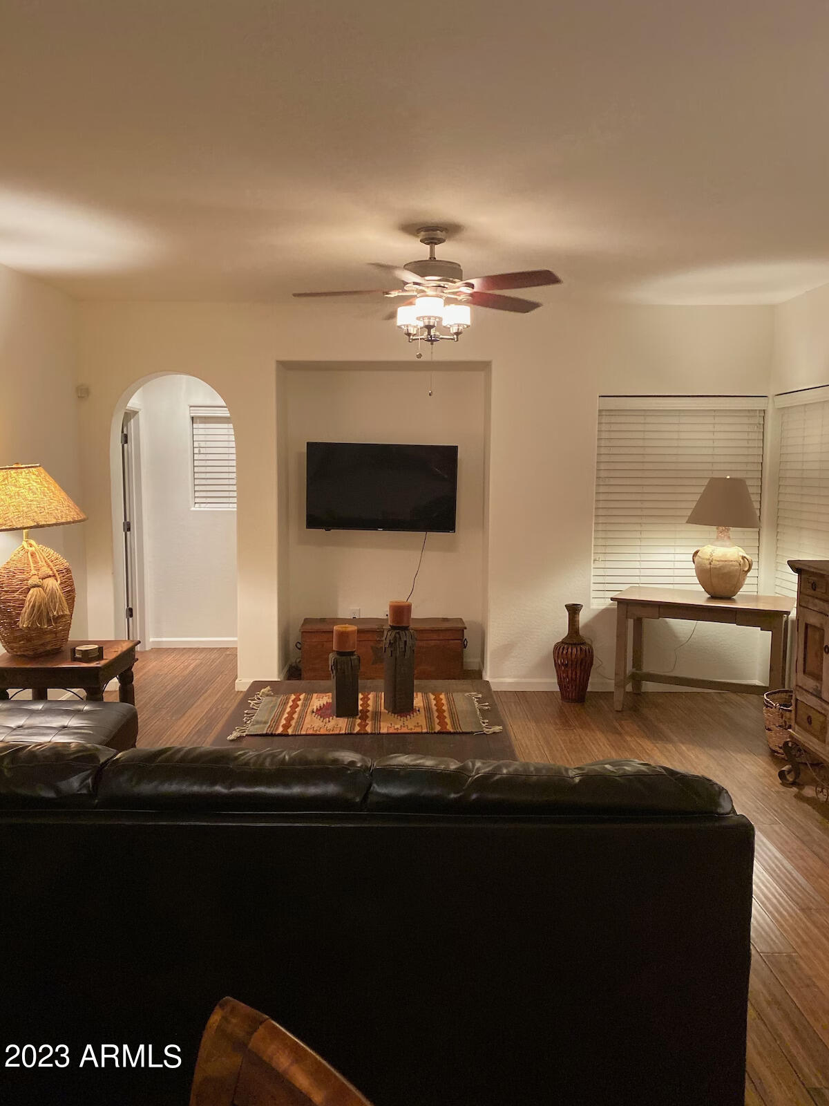 3935 E ROUGH RIDER Road, 1187