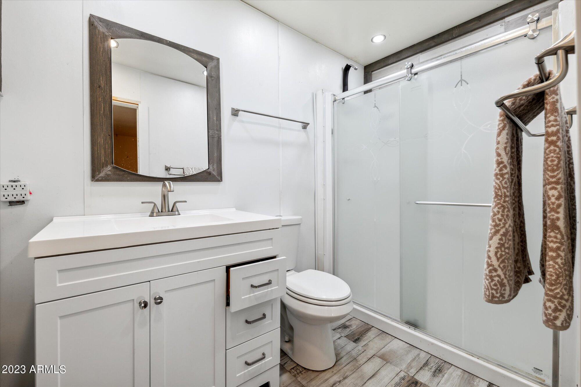 3021 E SHANGRI LA Road