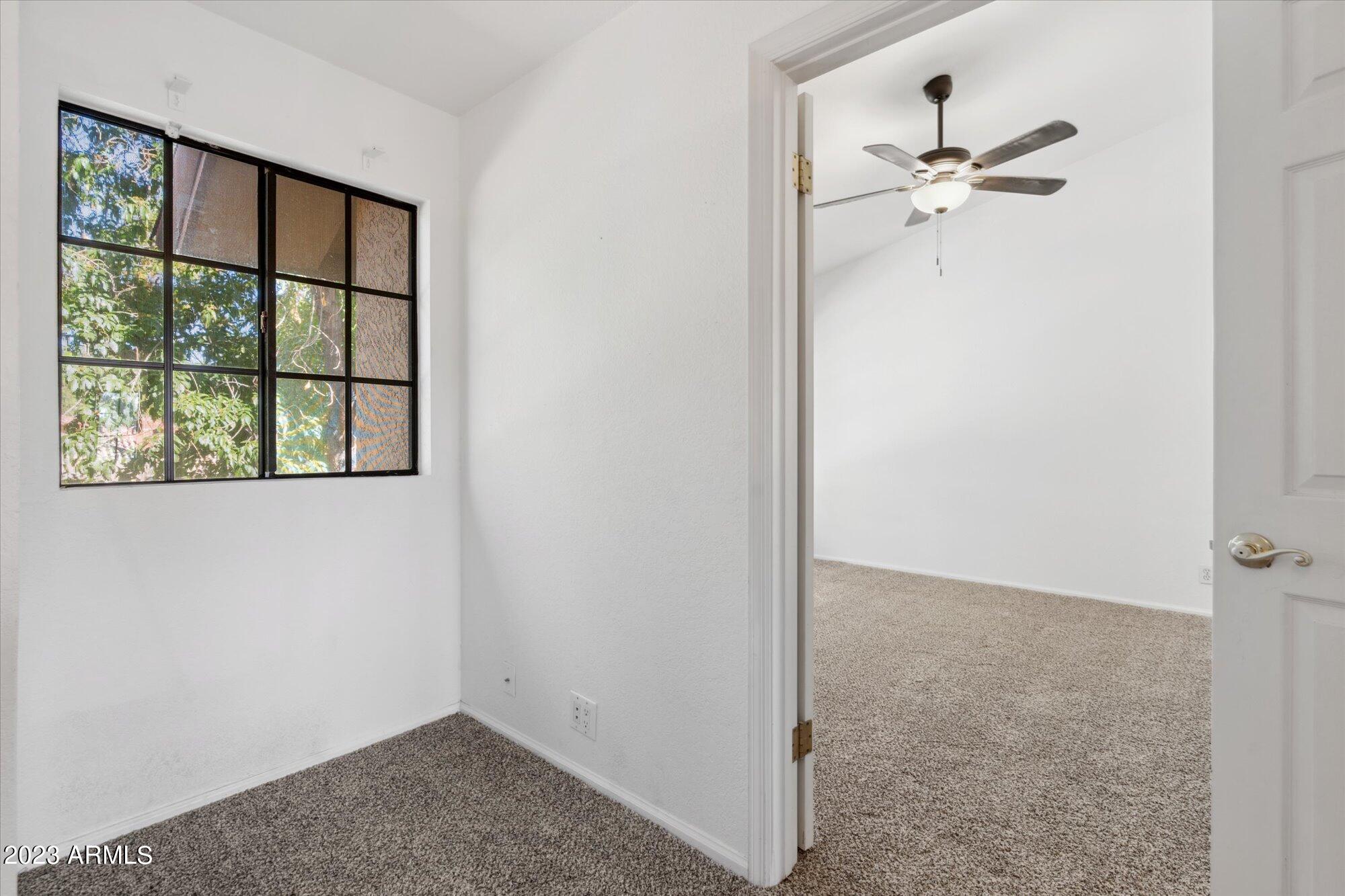8700 E MOUNTAIN VIEW Road, 1049