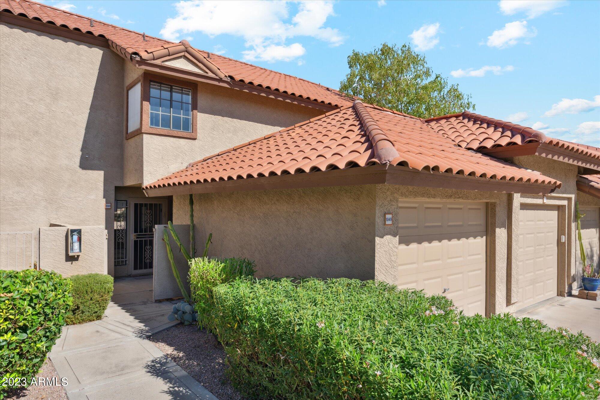 8700 E MOUNTAIN VIEW Road, 1049