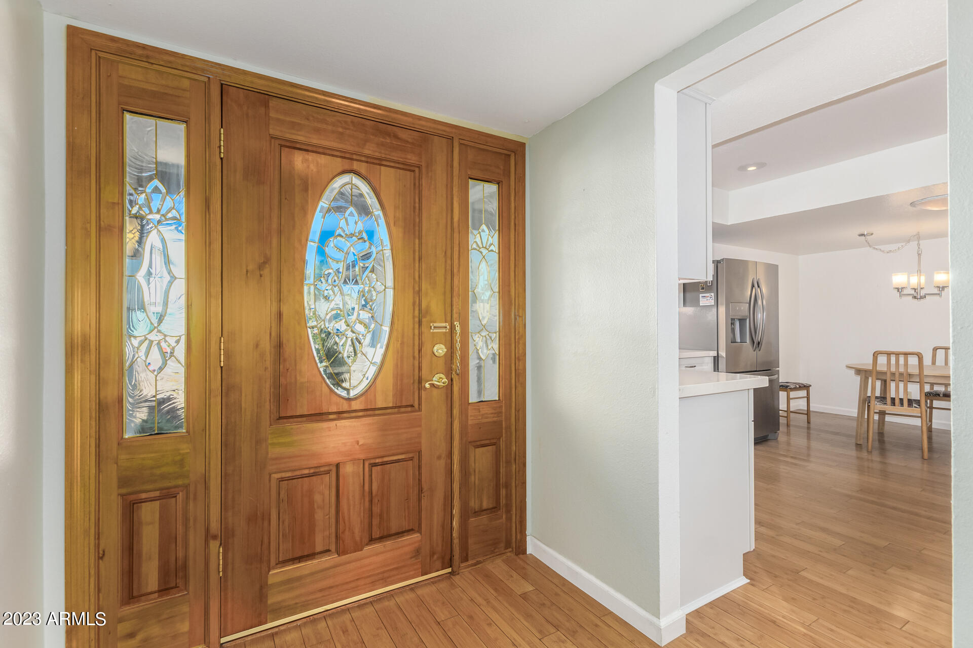 1113 E LODGE Drive