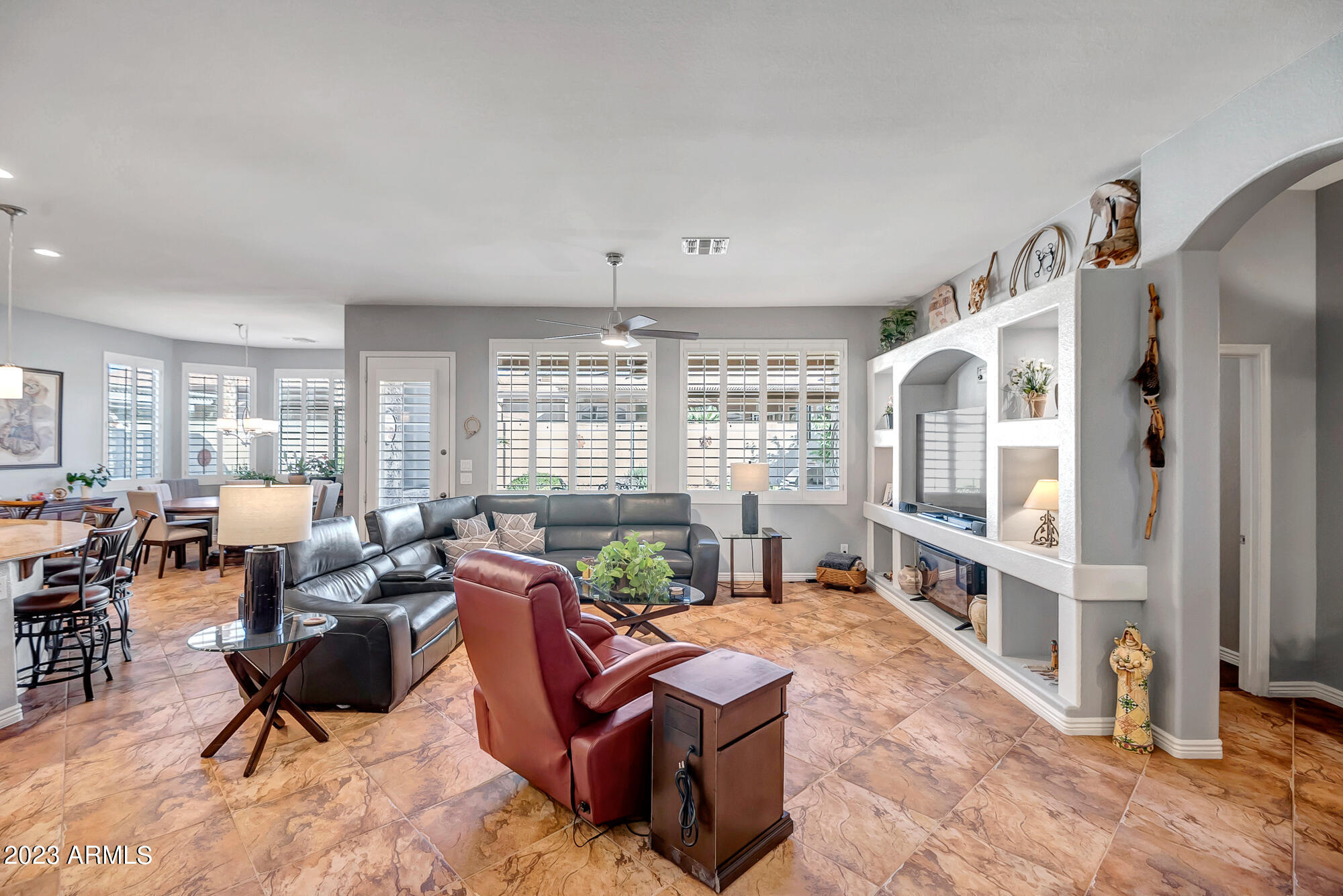 18278 W CONTINENTAL Parkway