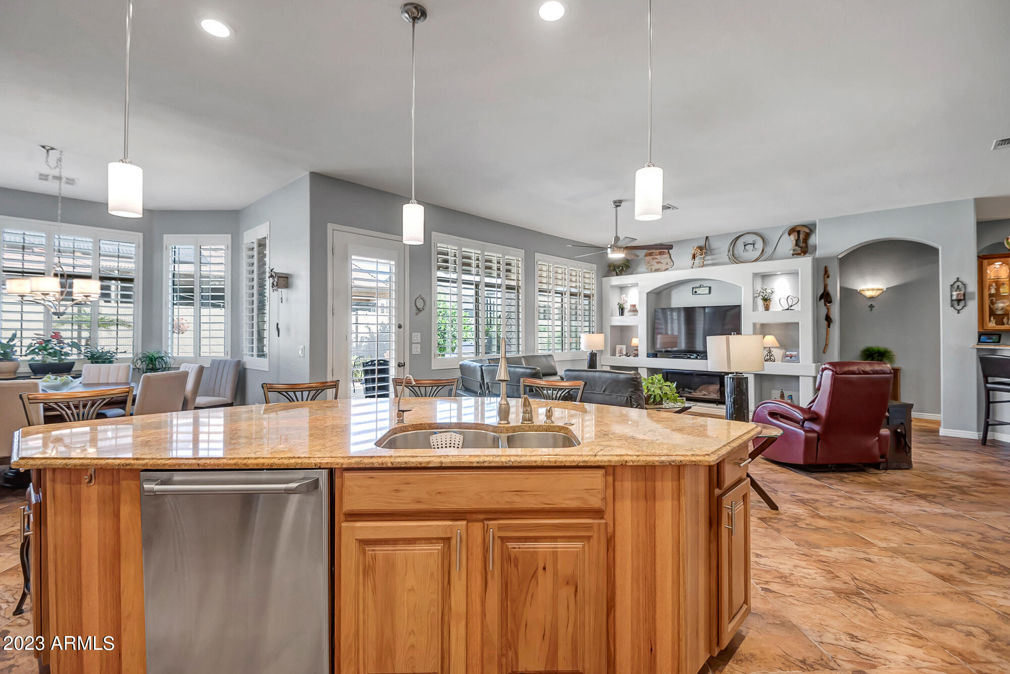 18278 W CONTINENTAL Parkway