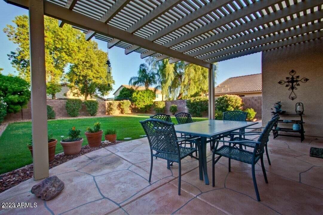 17979 N 89TH Lane