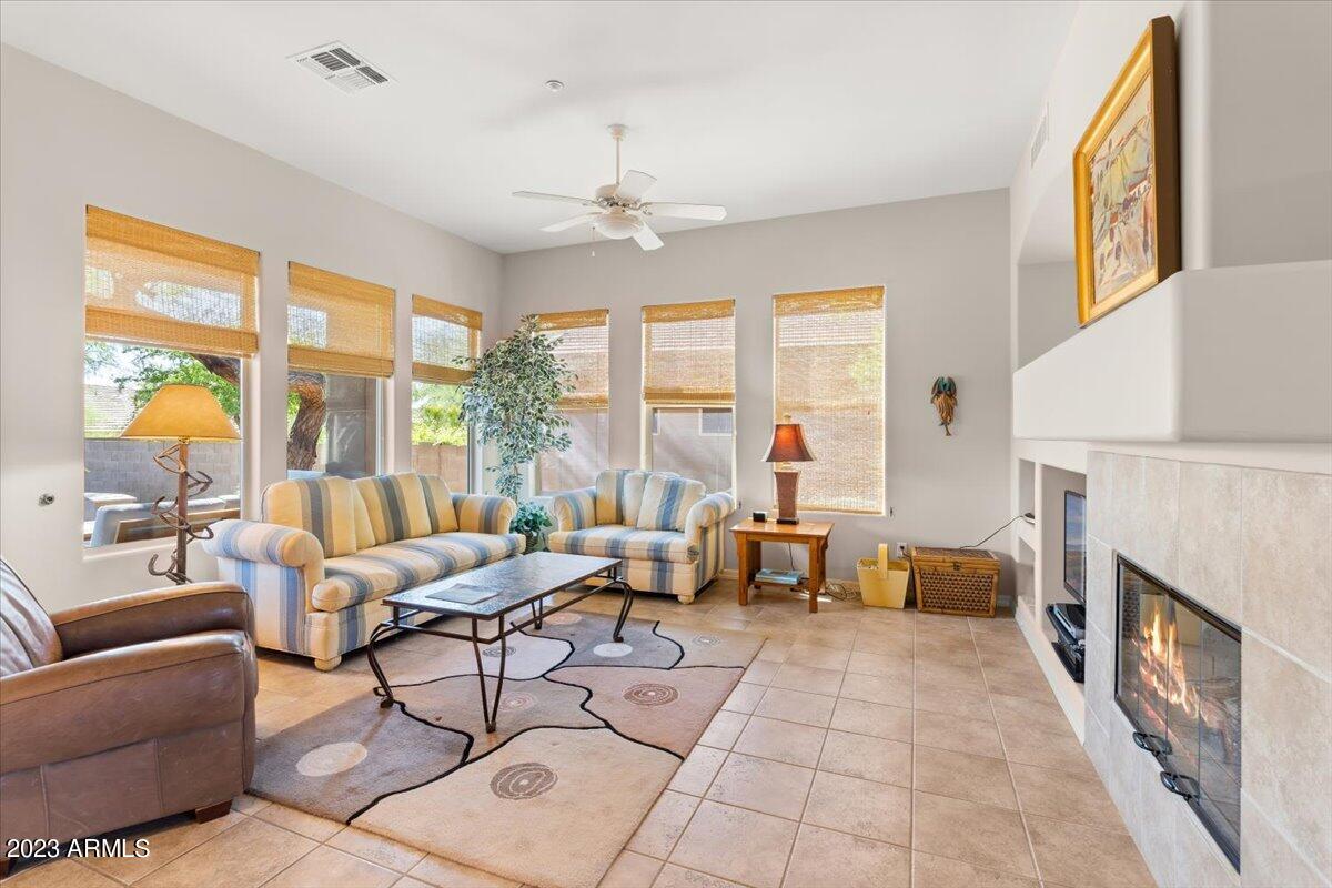 7347 E EAGLE FEATHER Road