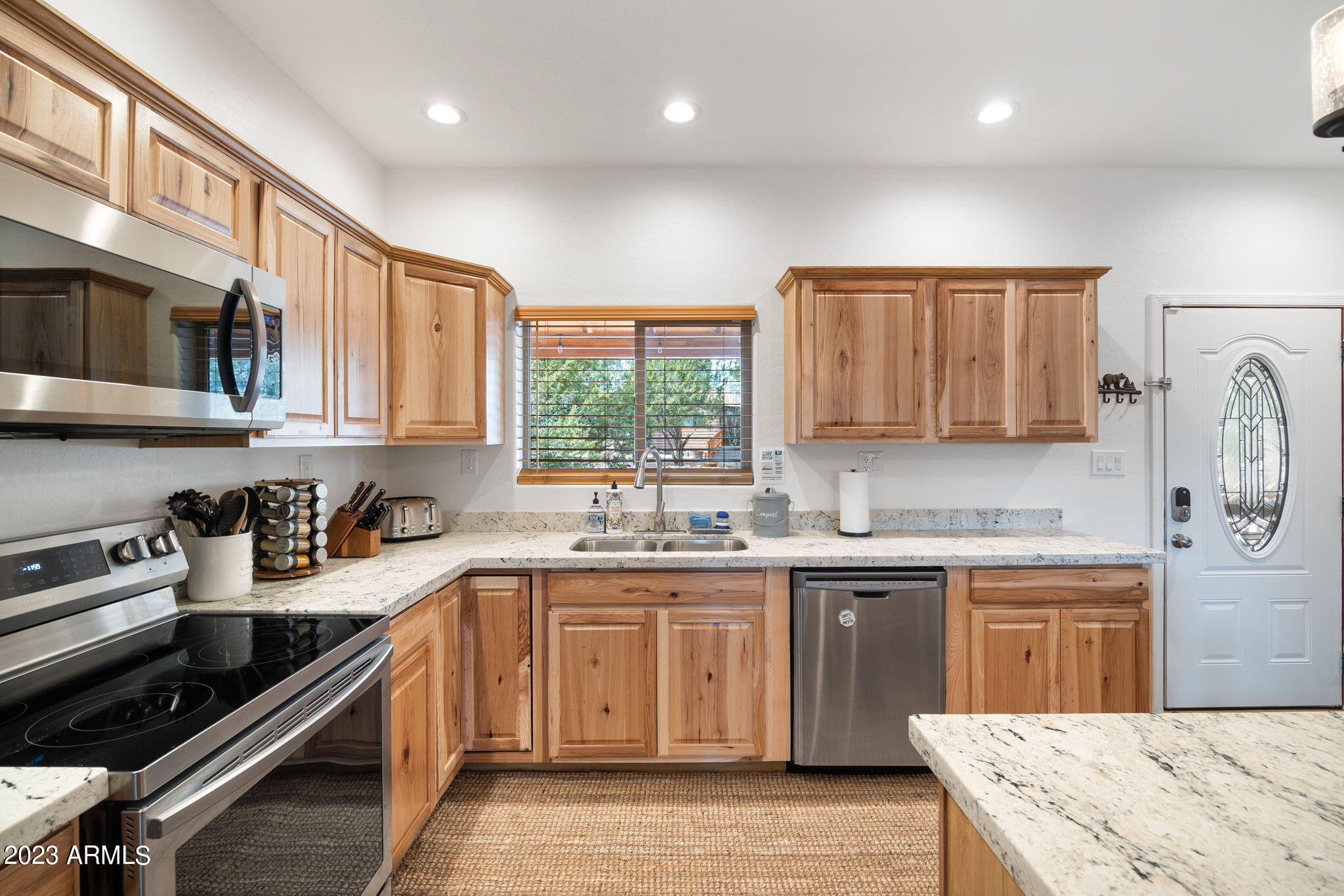 3367 WHISPERING PINE Drive