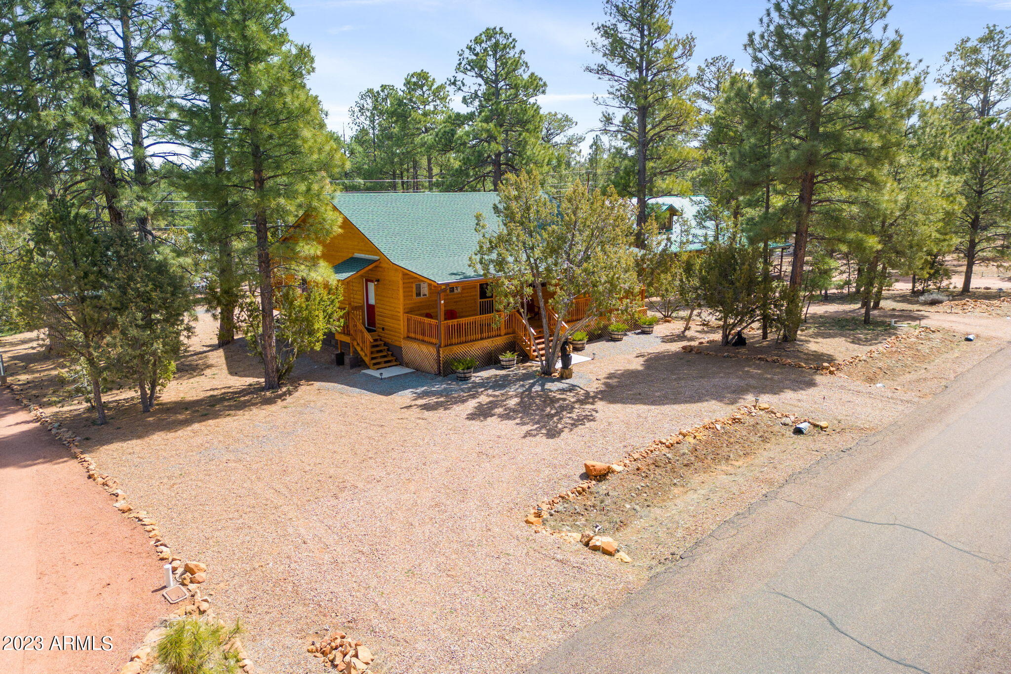 3367 WHISPERING PINE Drive