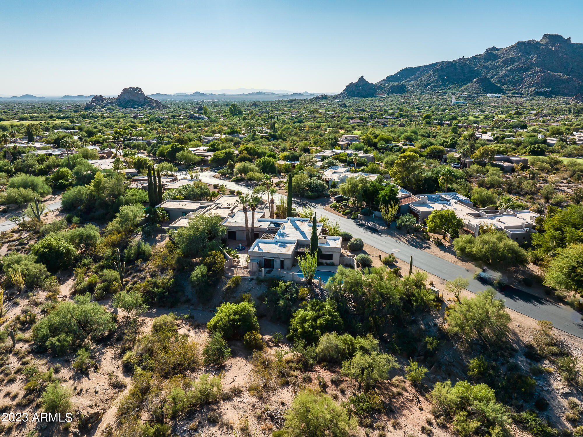 1062 E BOULDER Drive