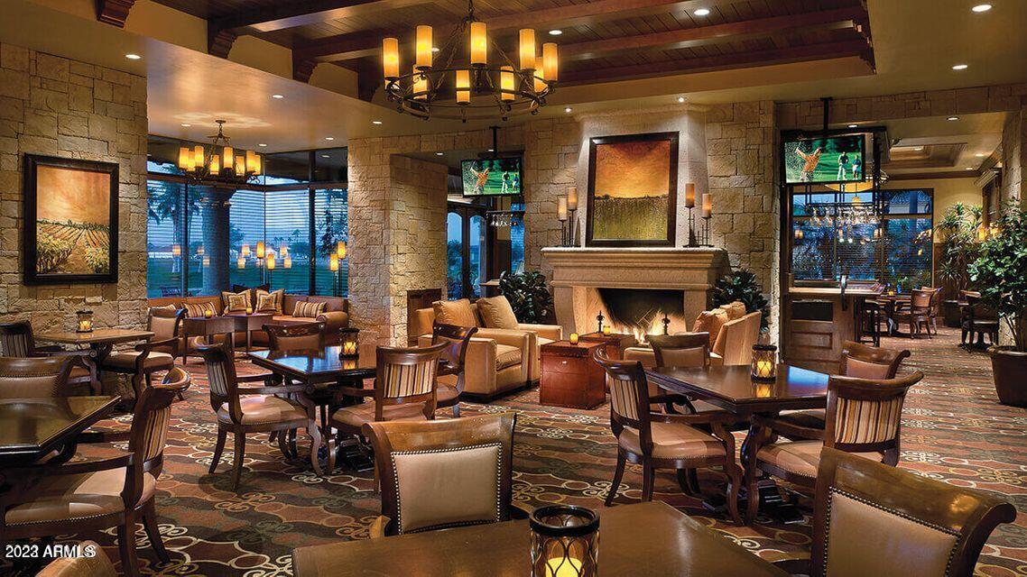 16780 W HOLLY Street