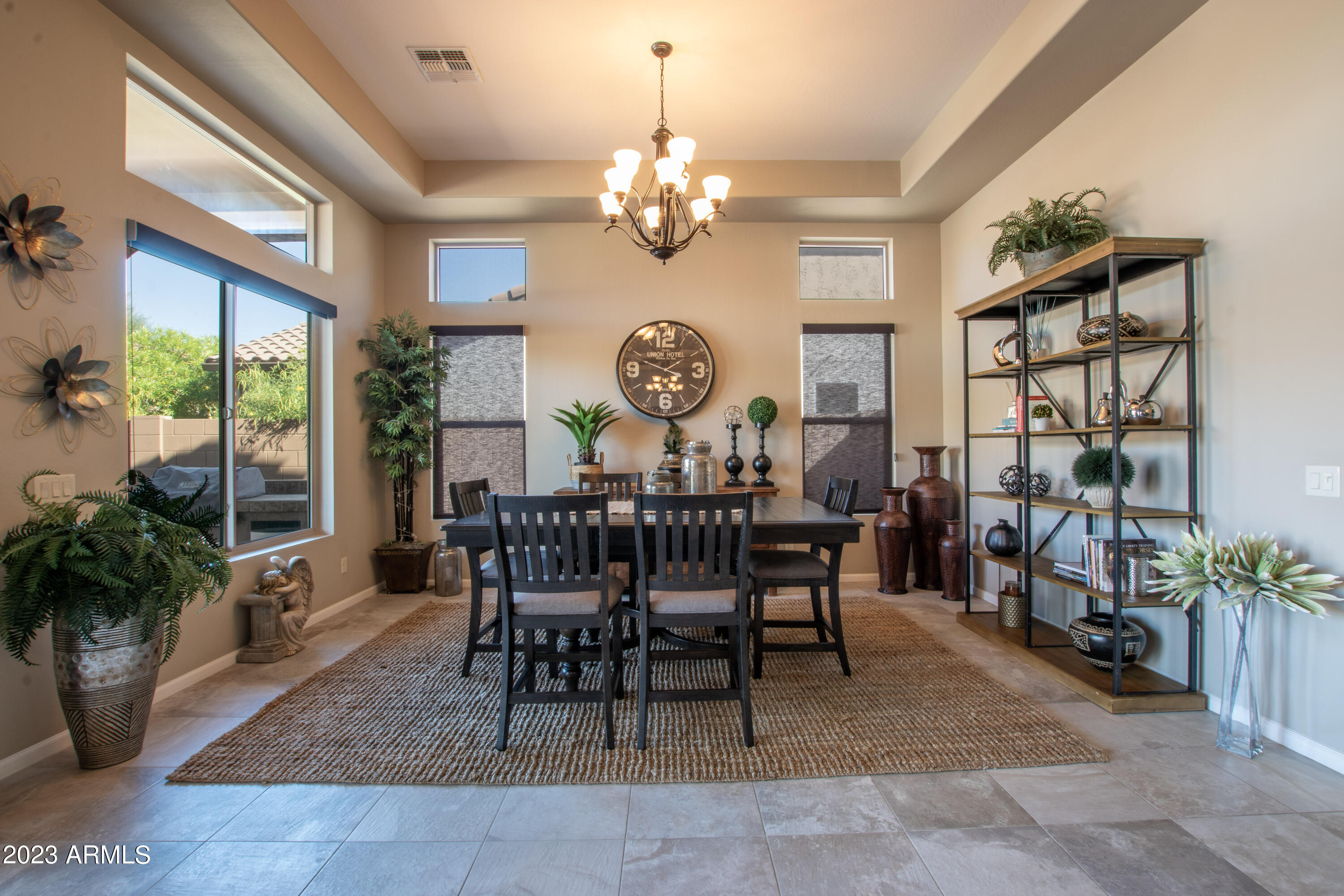 16780 W HOLLY Street