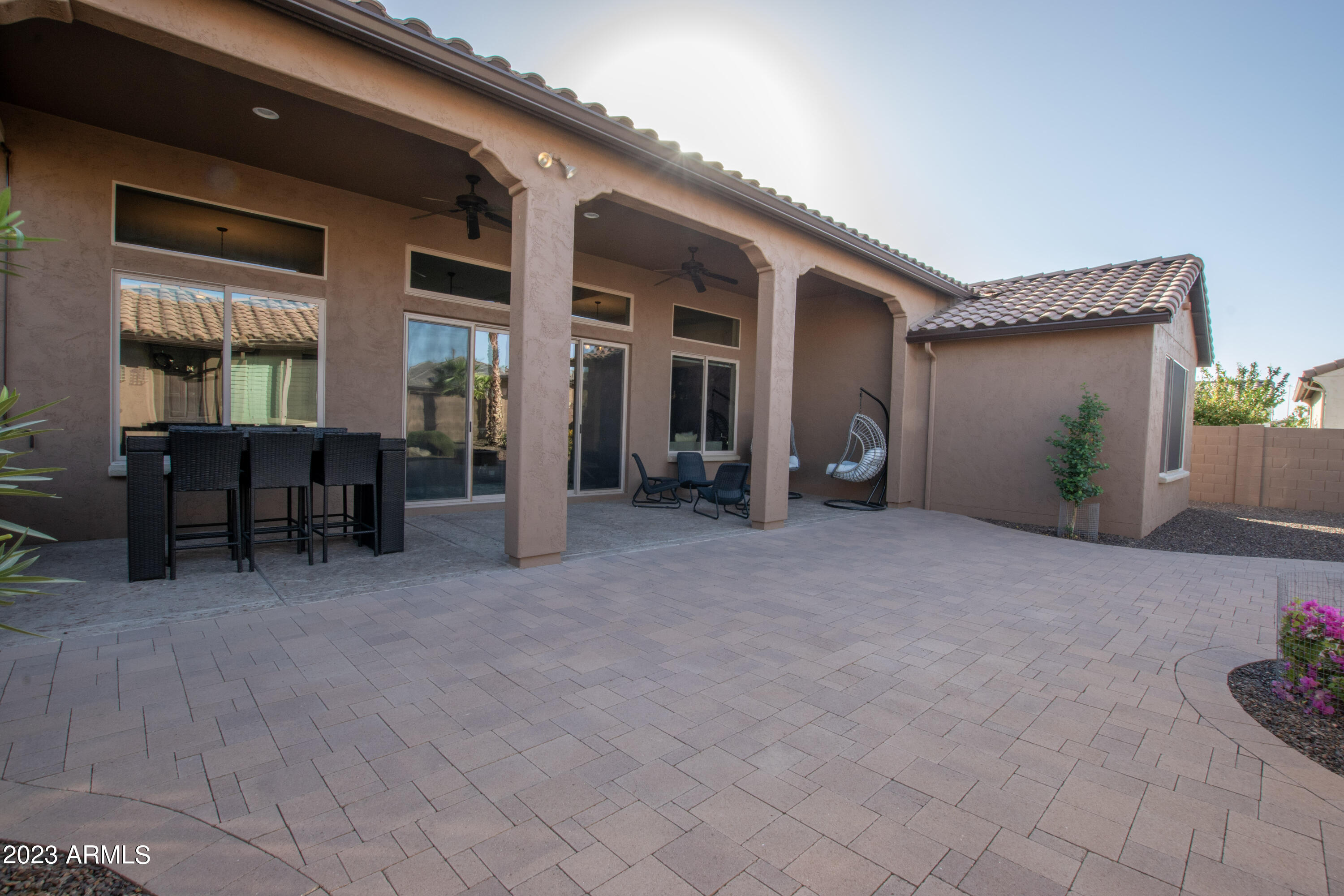 16780 W HOLLY Street