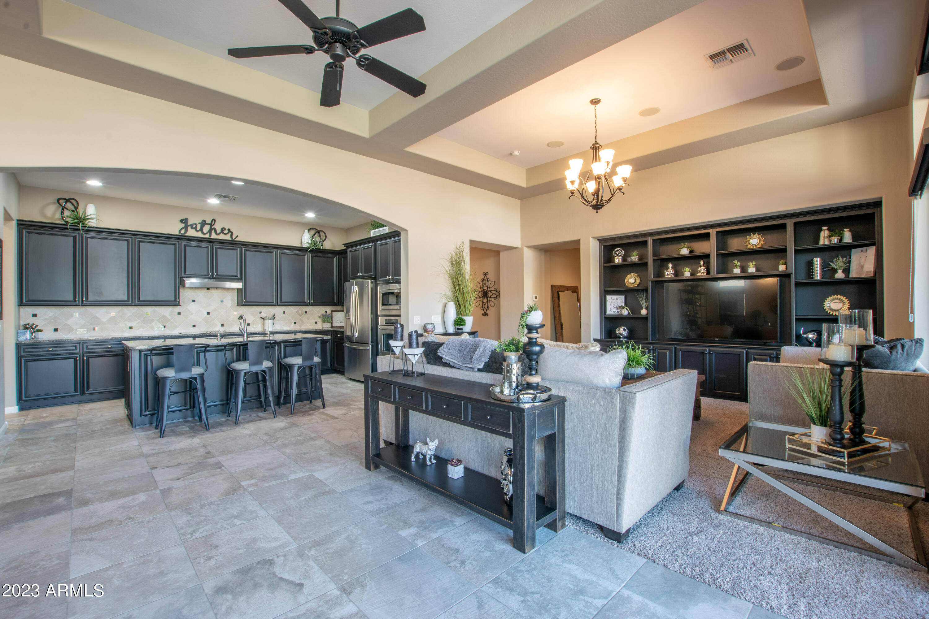 16780 W HOLLY Street