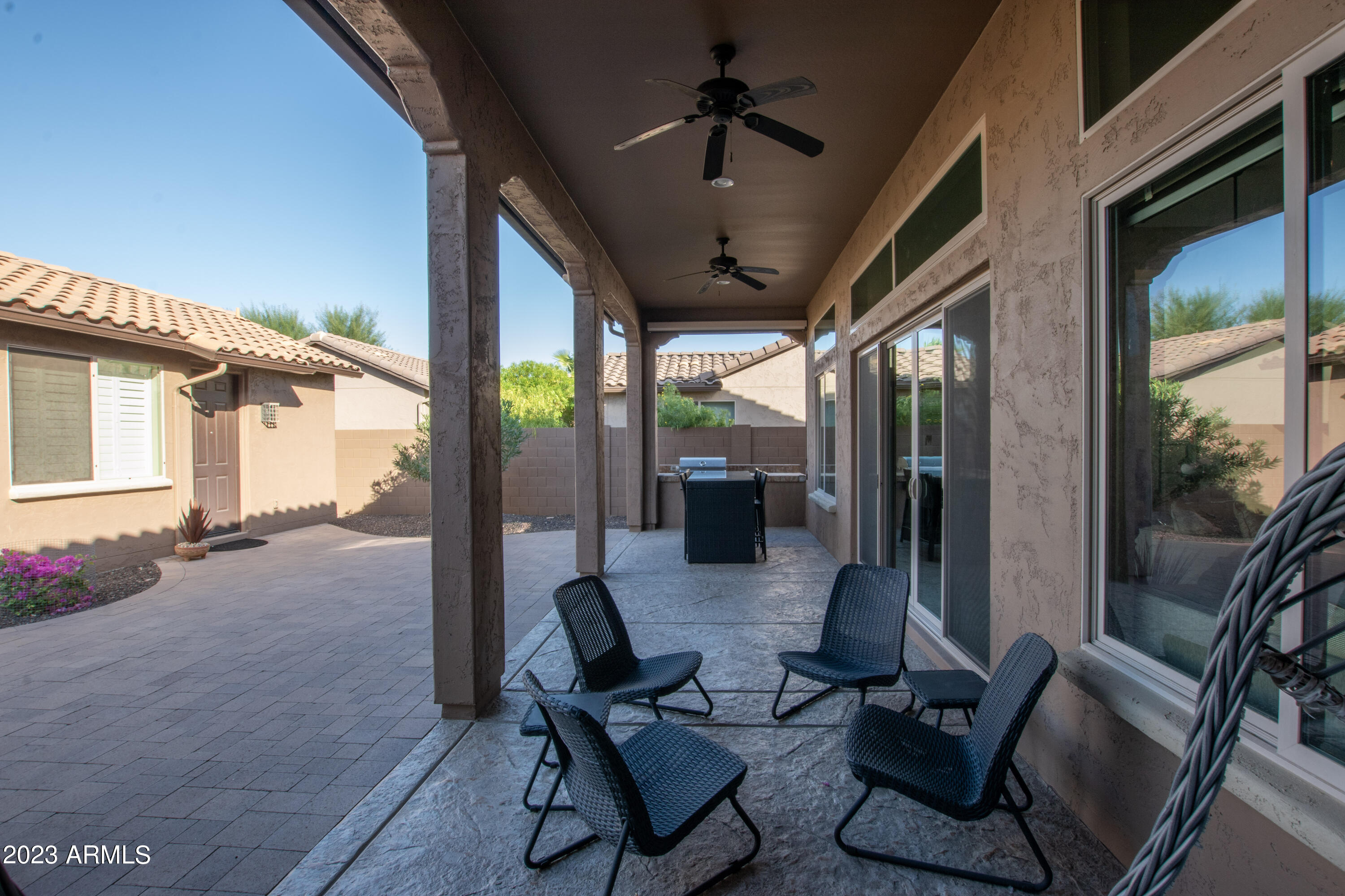 16780 W HOLLY Street