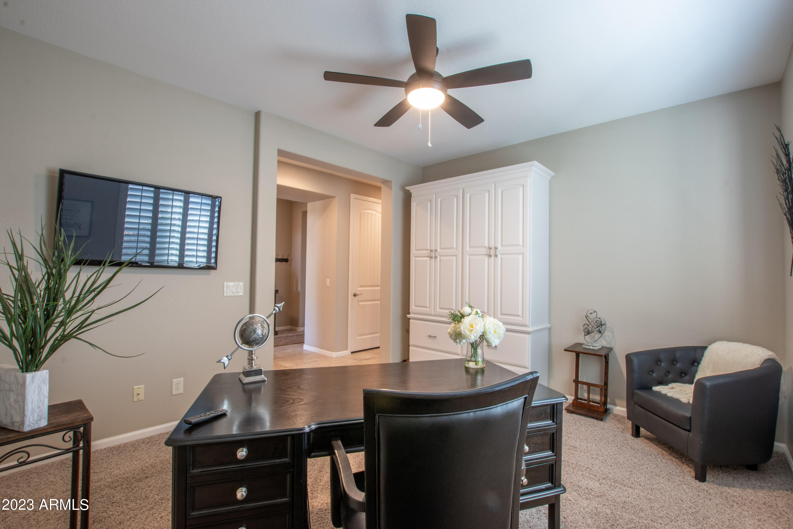 16780 W HOLLY Street