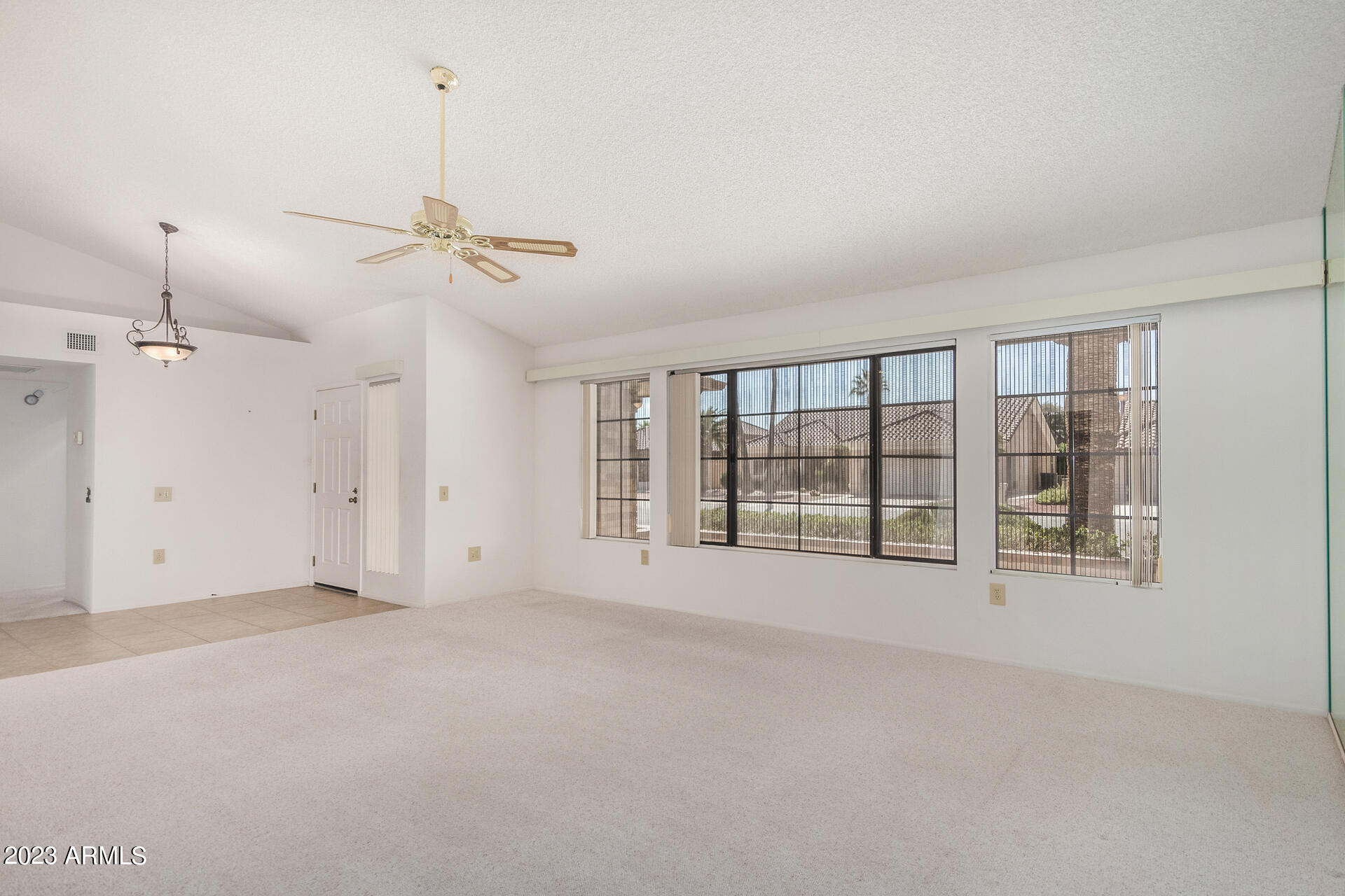 14434 W WHITE ROCK Drive