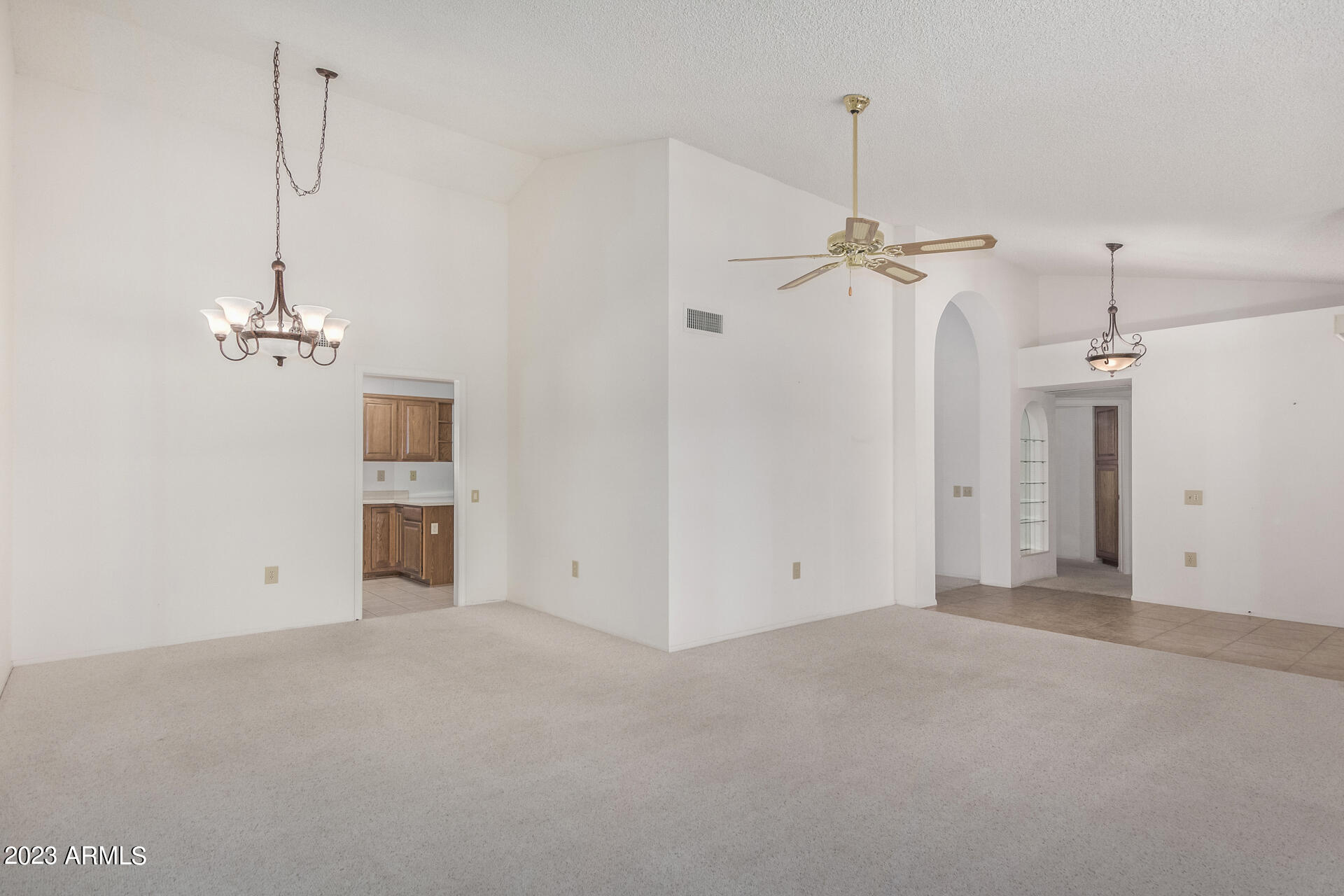 14434 W WHITE ROCK Drive