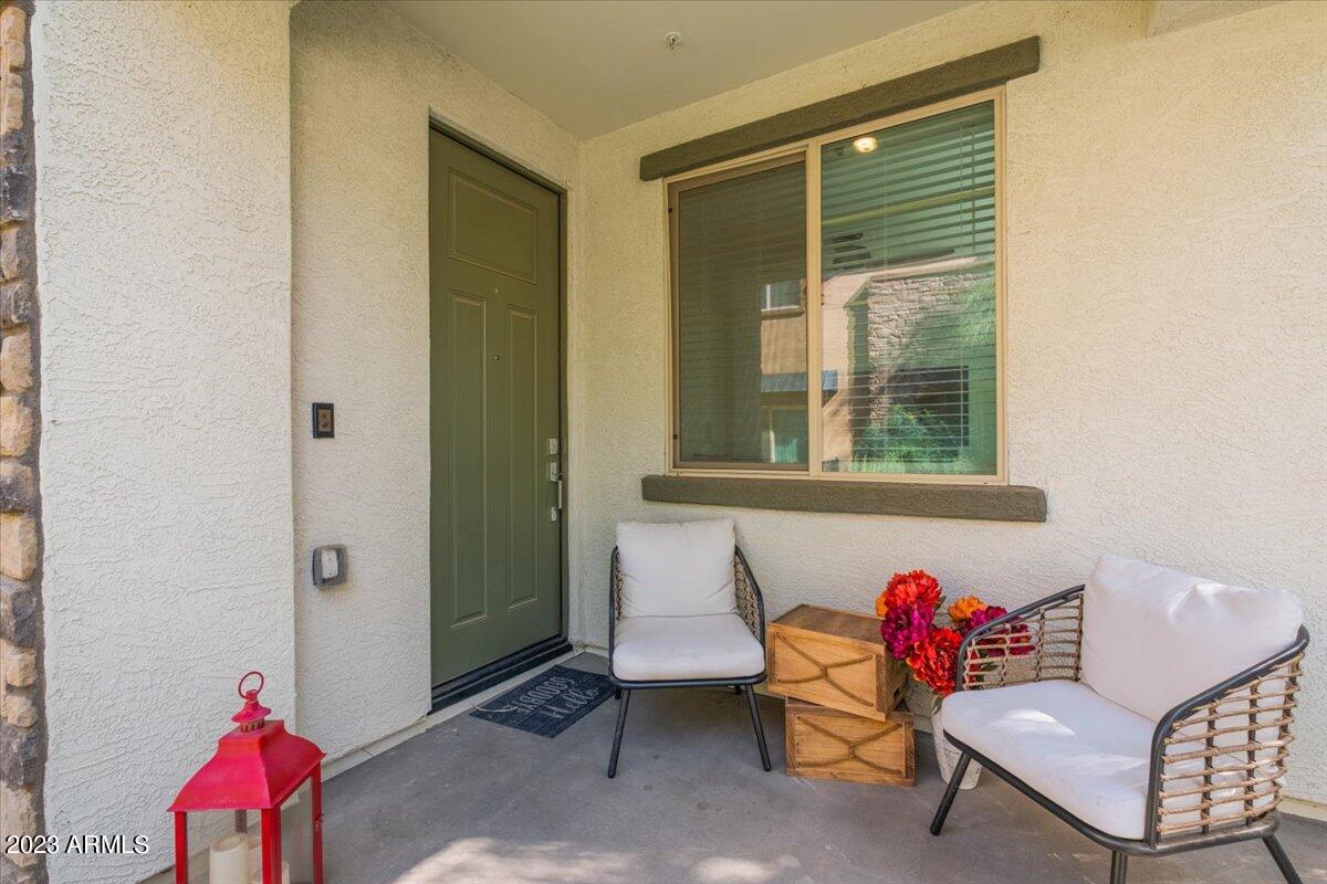2760 S CATHERINE Drive, 102