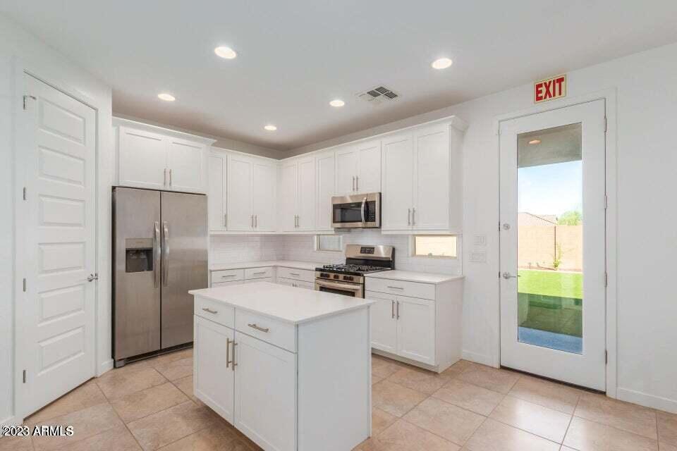 3741 S 64TH Drive