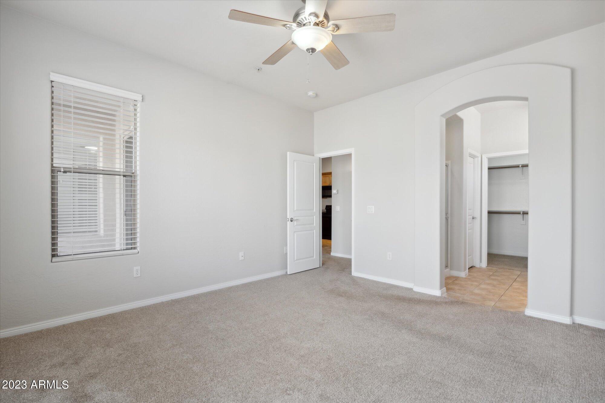19475 N GRAYHAWK Drive, 2091