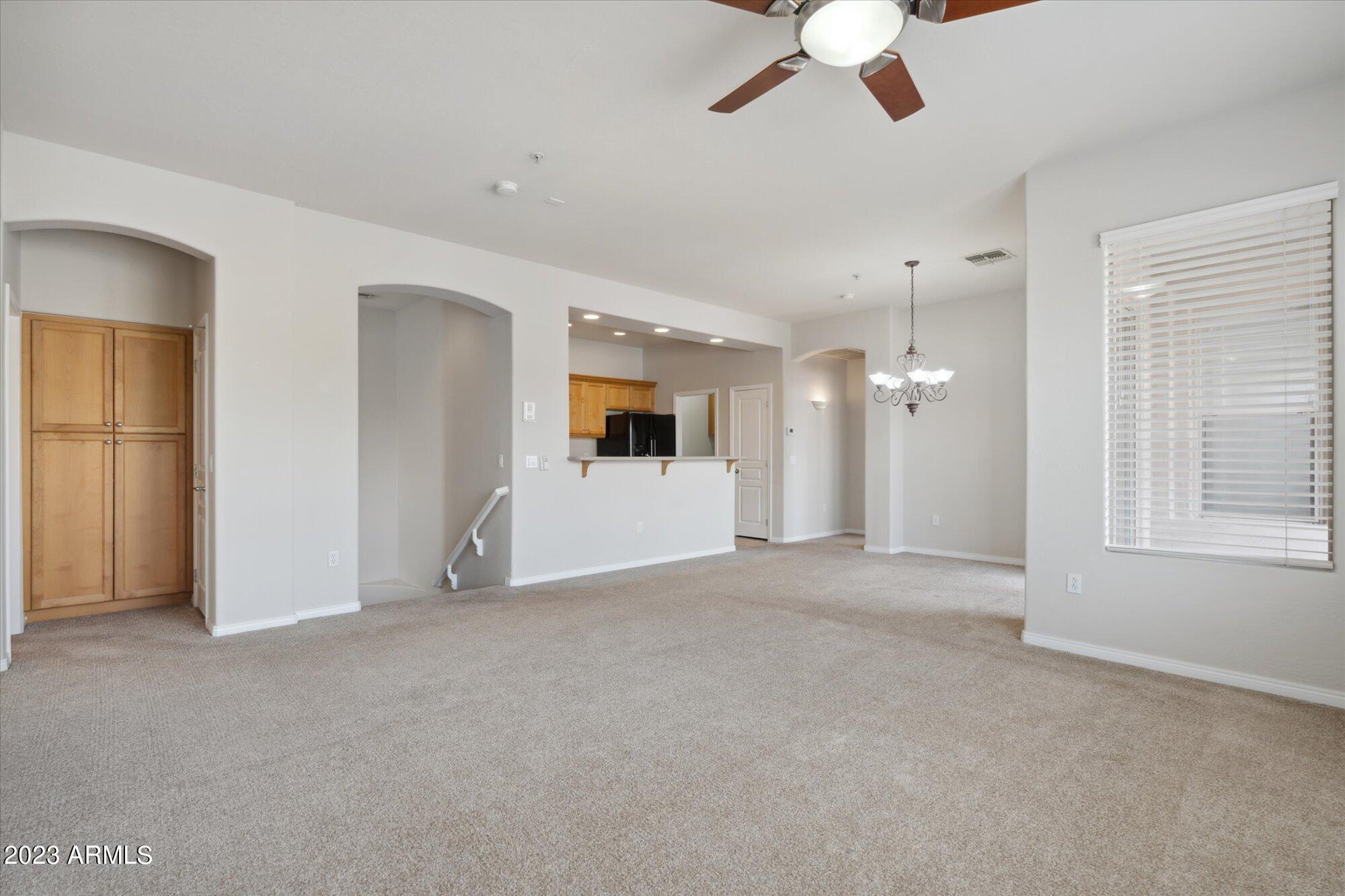 19475 N GRAYHAWK Drive, 2091