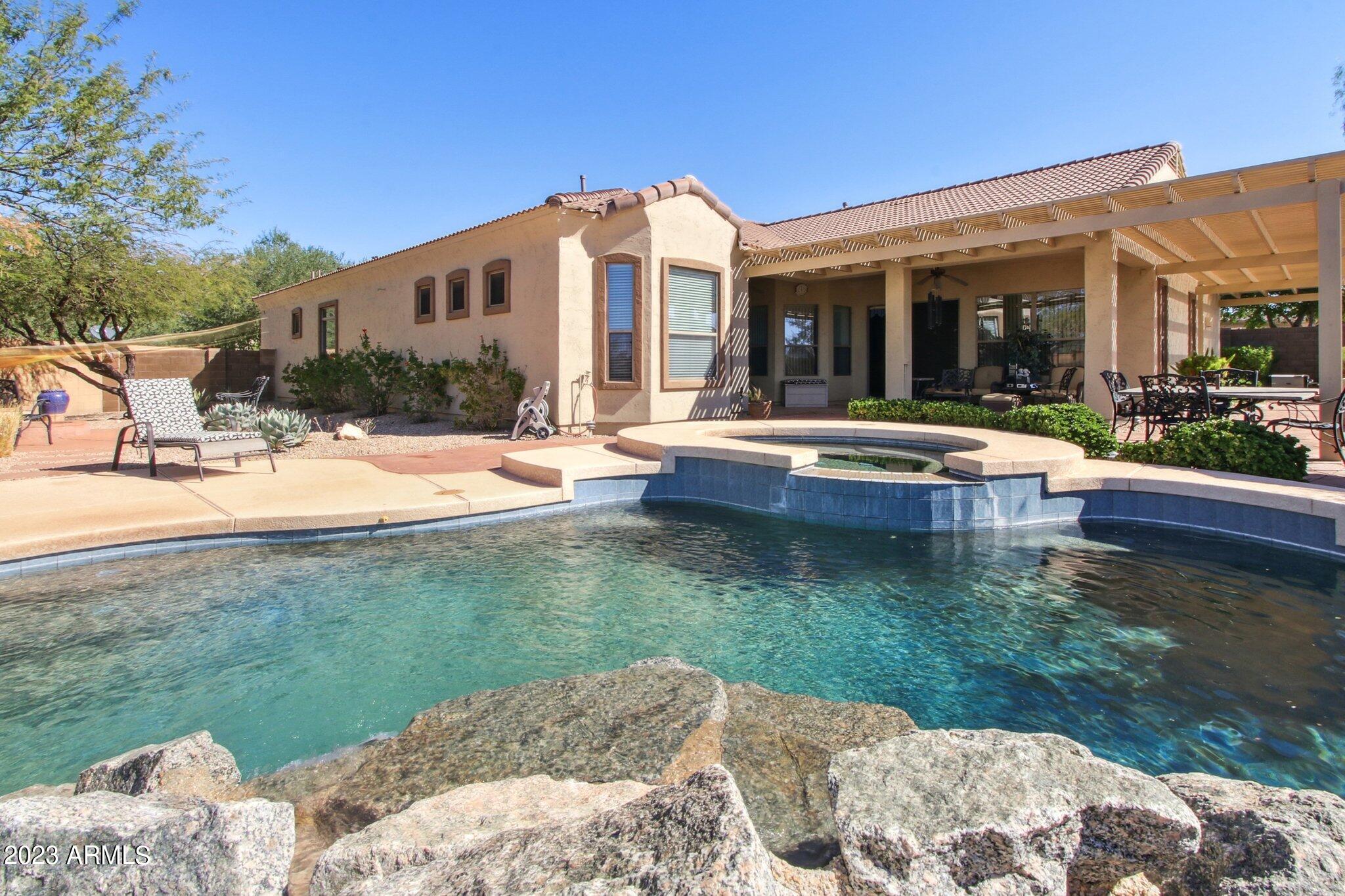 4316 S PRIMROSE Drive