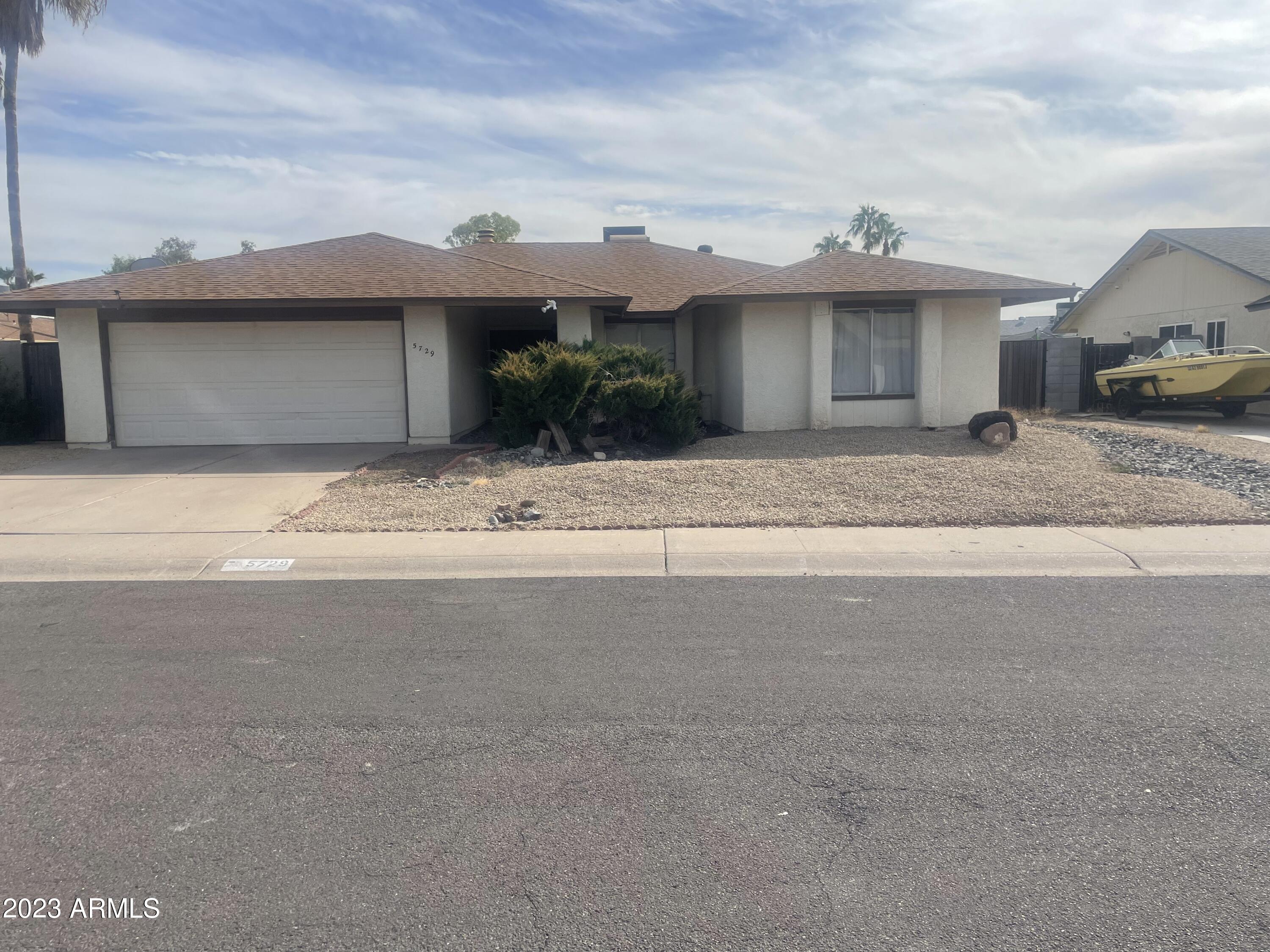 5729 W LIBBY Street