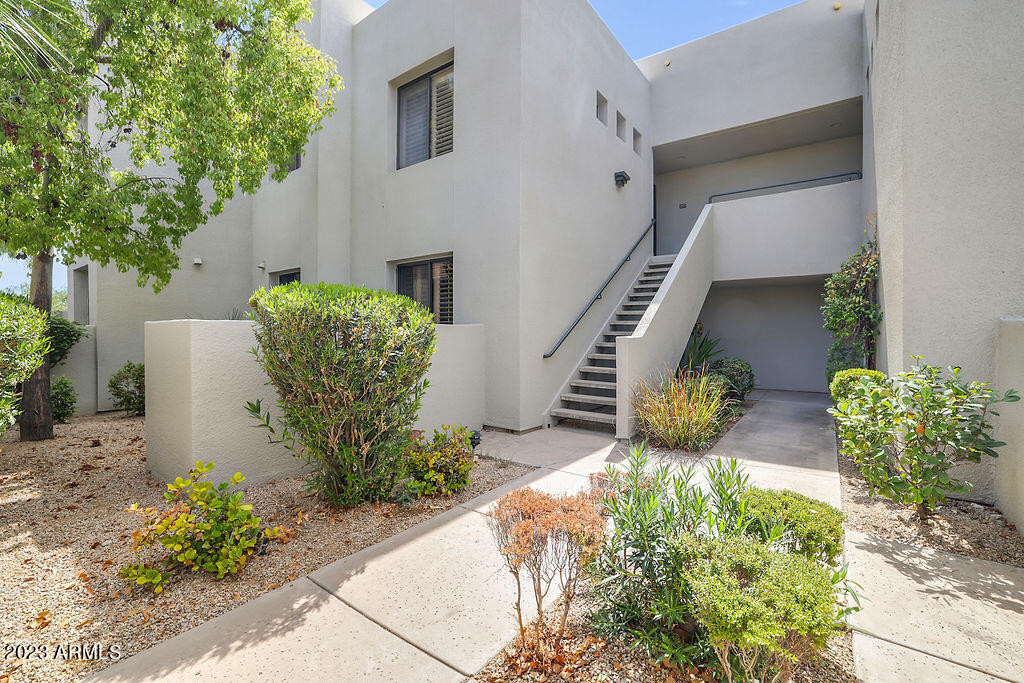 7700 E GAINEY RANCH Road, 207