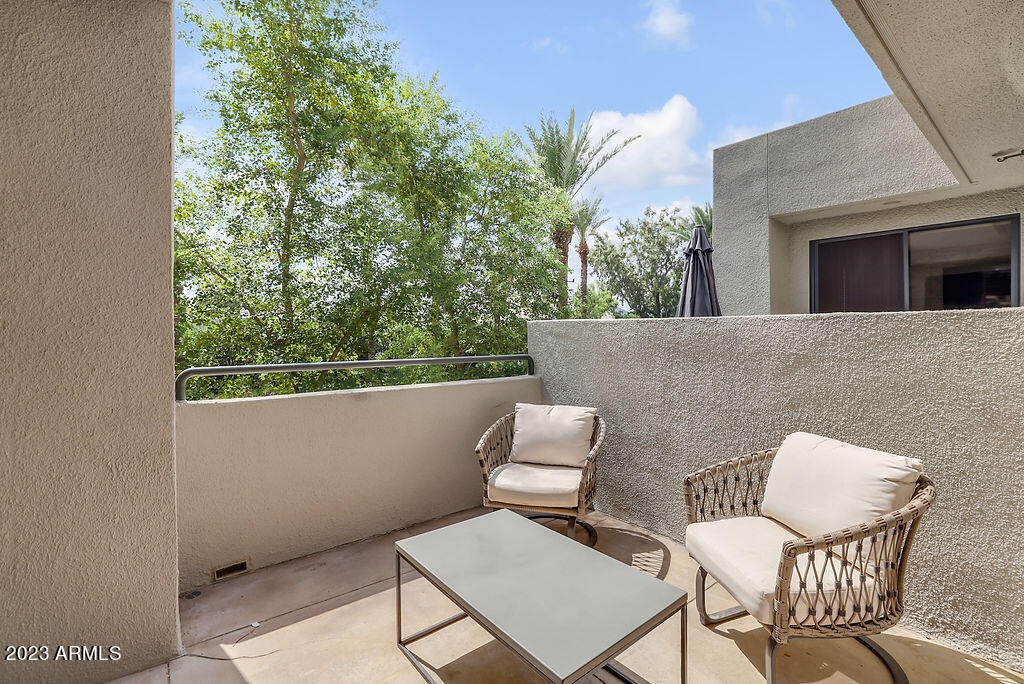 7700 E GAINEY RANCH Road, 207