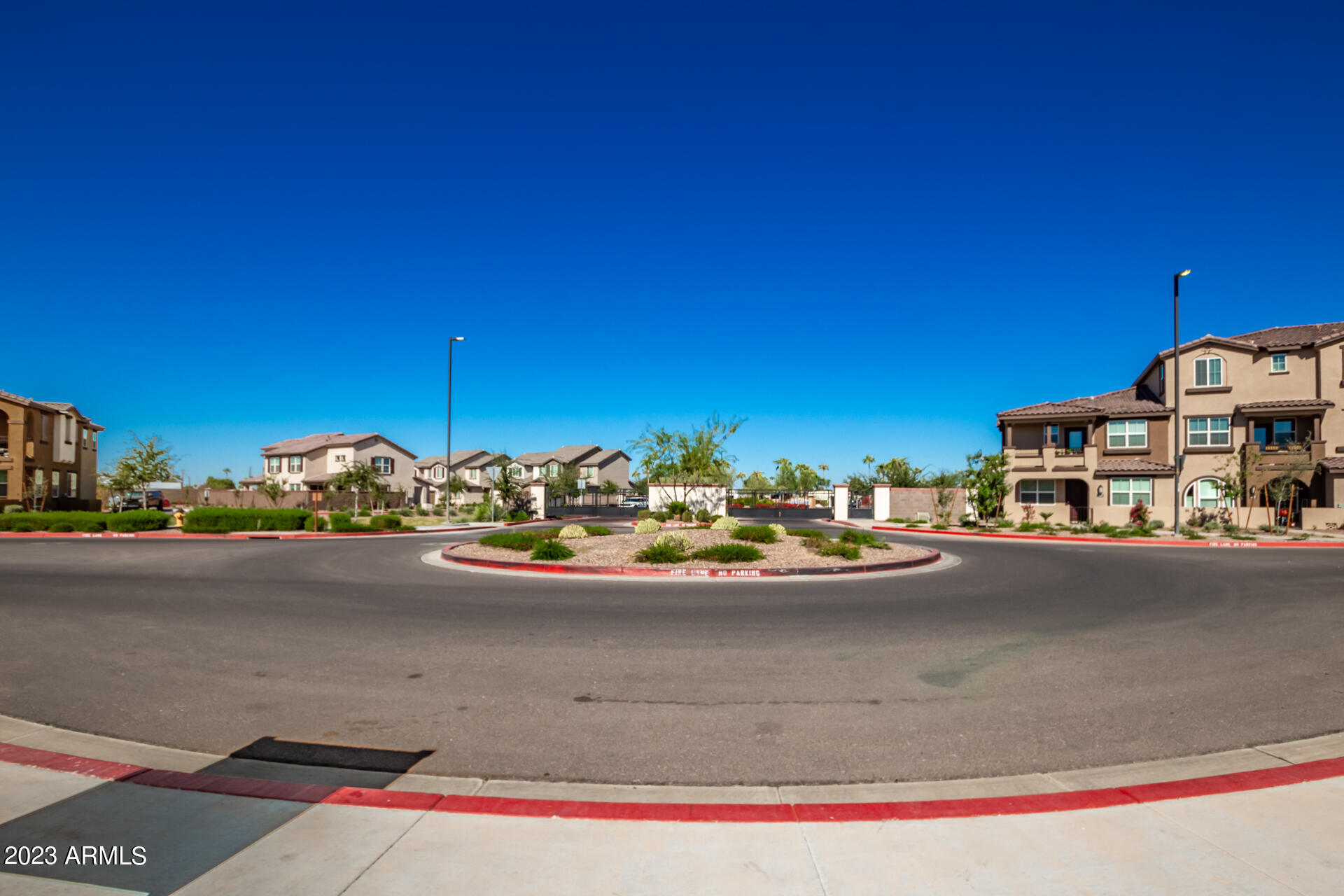1255 N ARIZONA Avenue, 1170