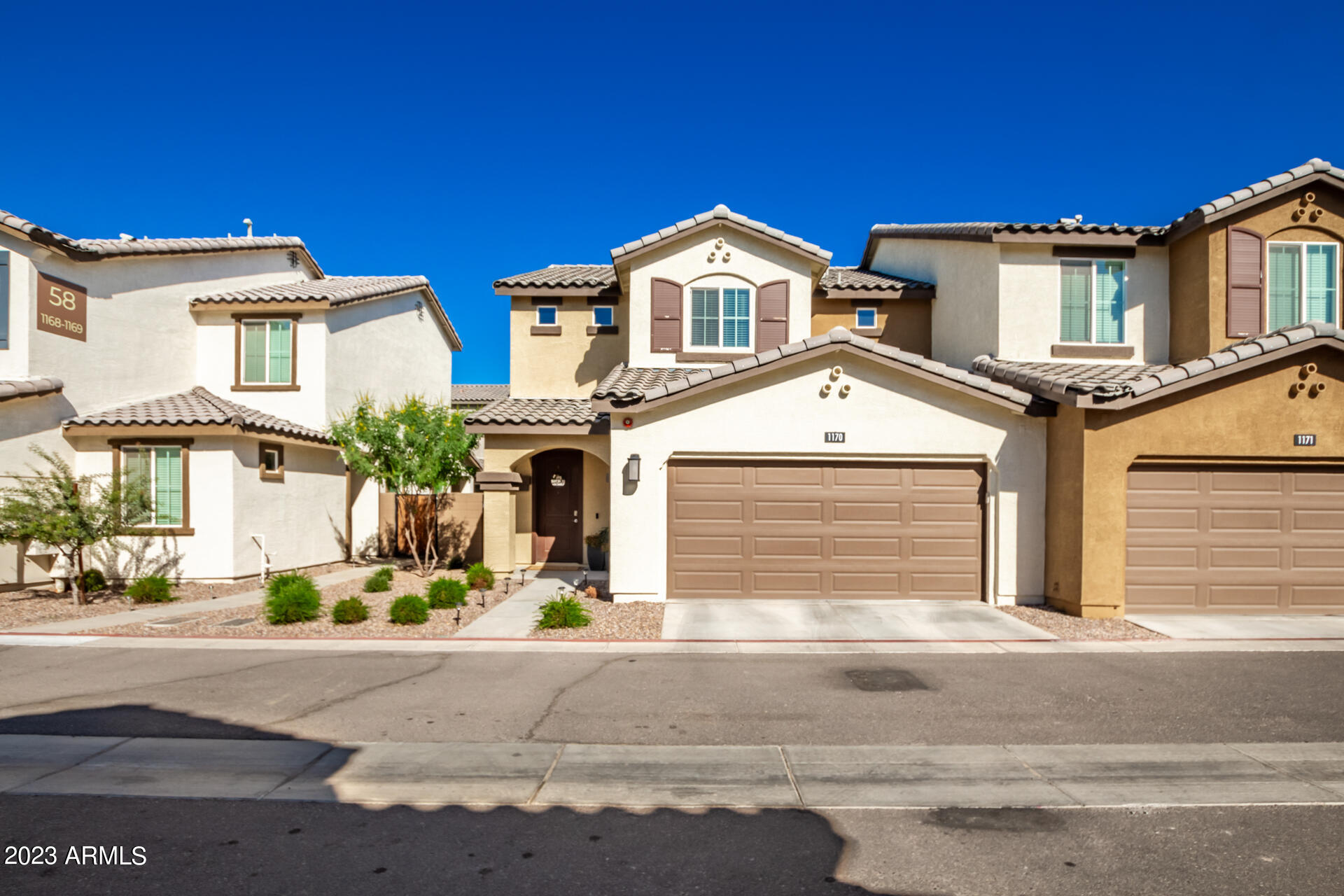 1255 N ARIZONA Avenue, 1170