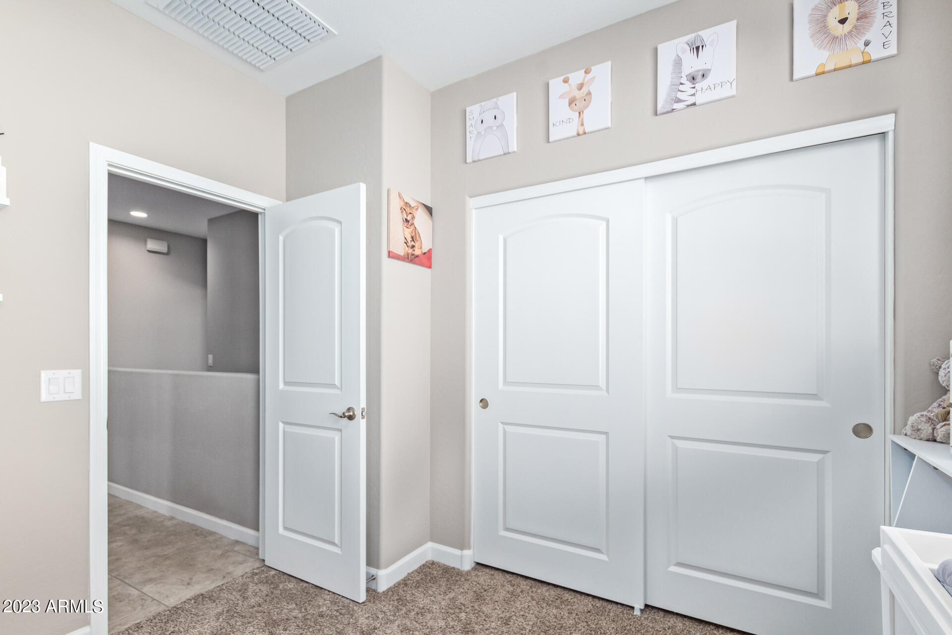 1255 N ARIZONA Avenue, 1170