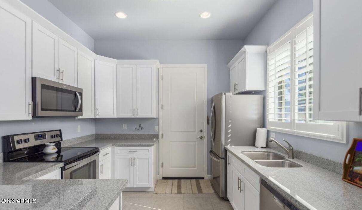 846 N PUEBLO Drive # 124
