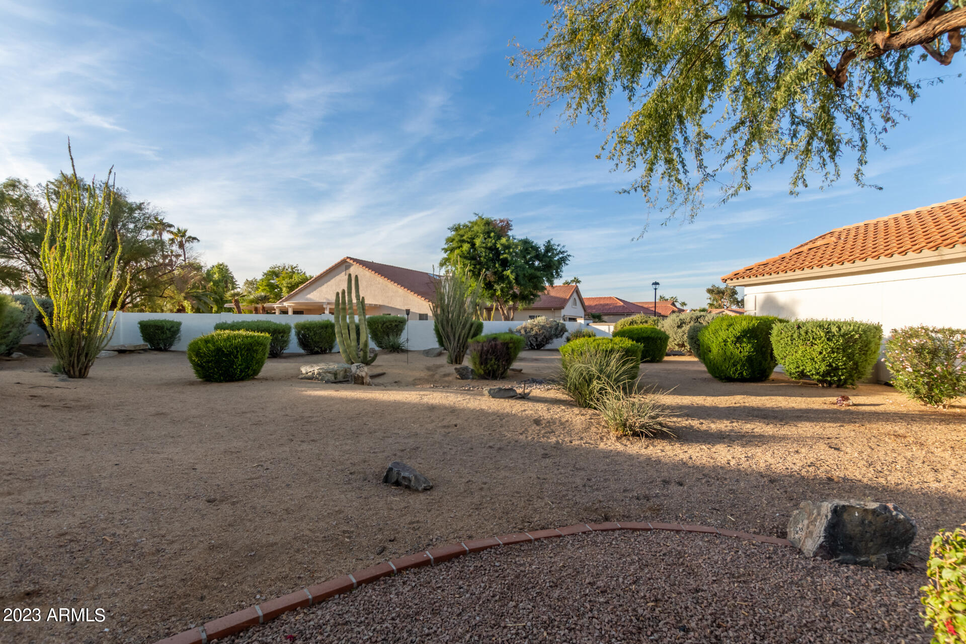 10623 E Cedar Waxwing Drive, 28