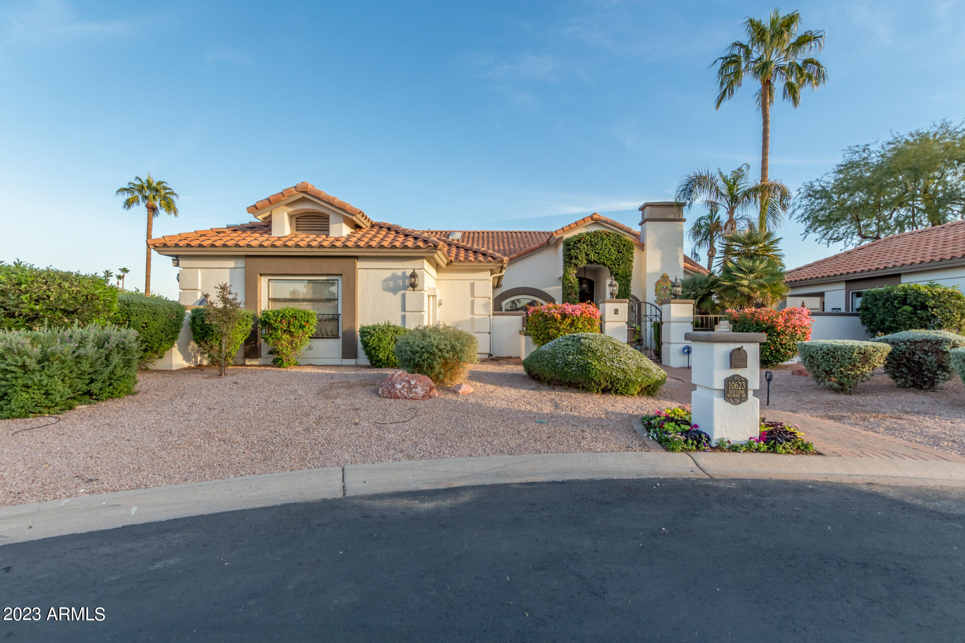 10623 E Cedar Waxwing Drive, 28