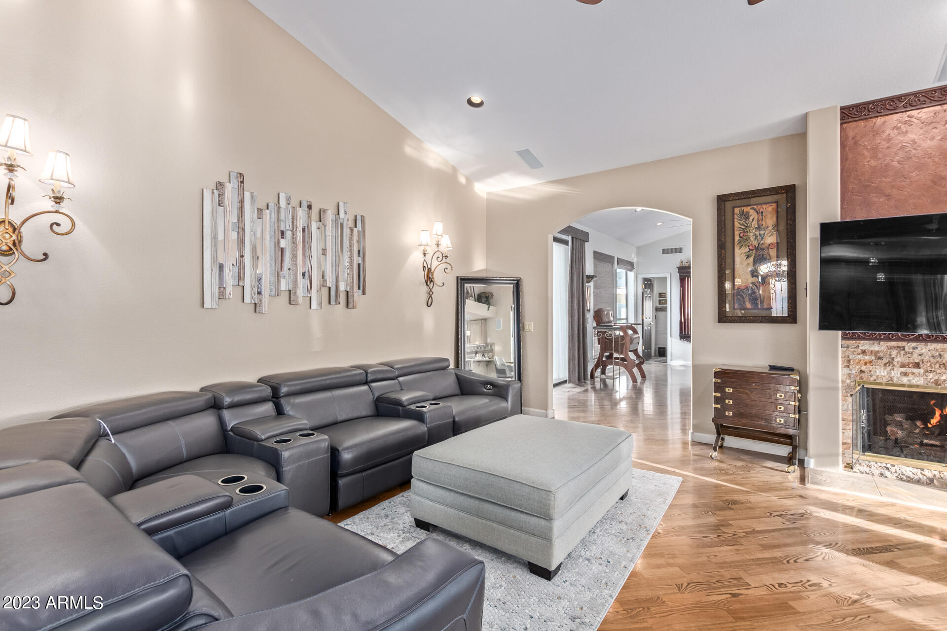 10623 E Cedar Waxwing Drive, 28