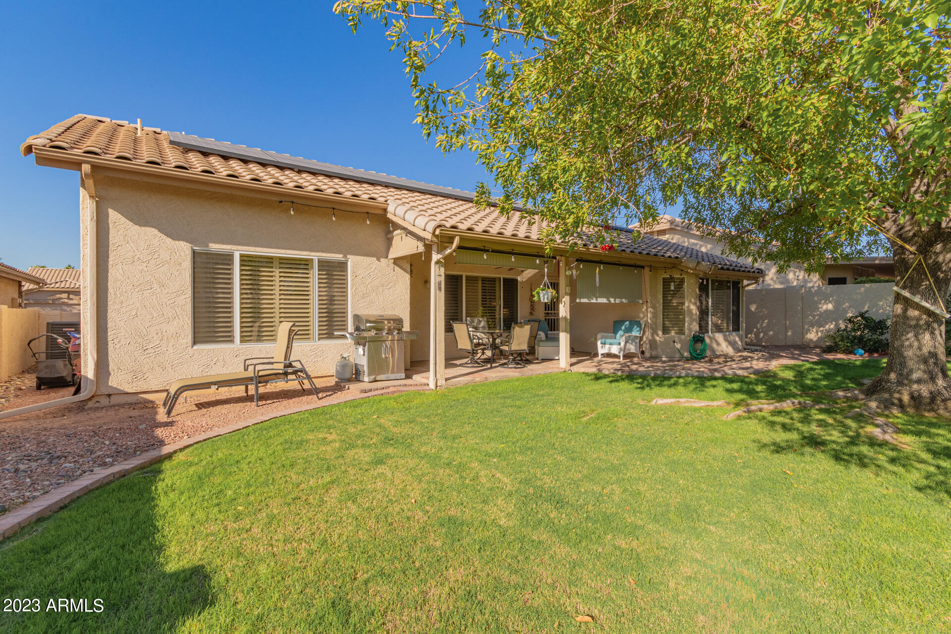 8517 W ROSEMONTE Drive