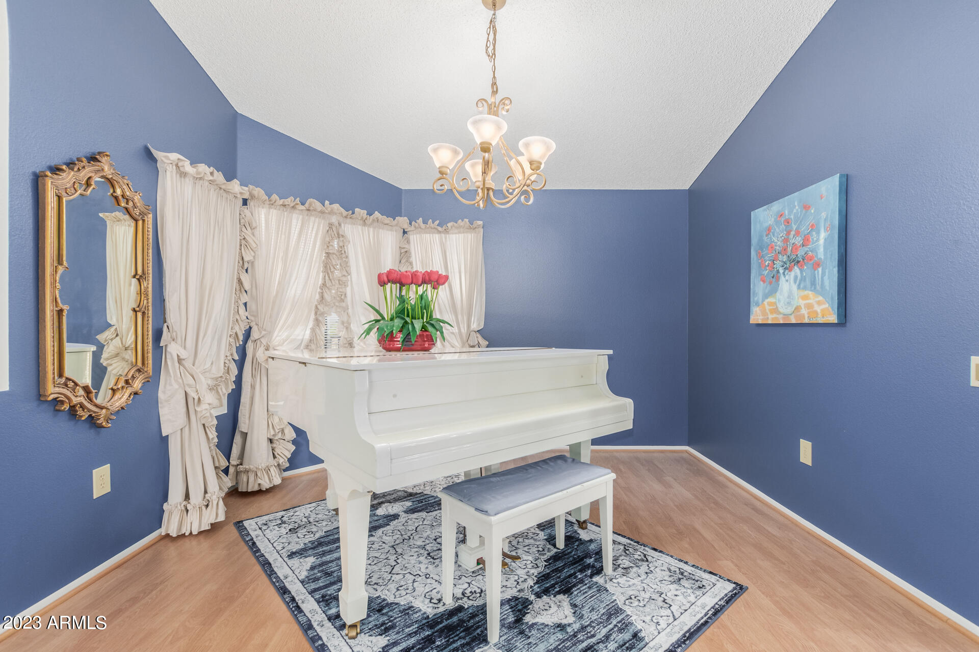 13703 W GREENVIEW Drive