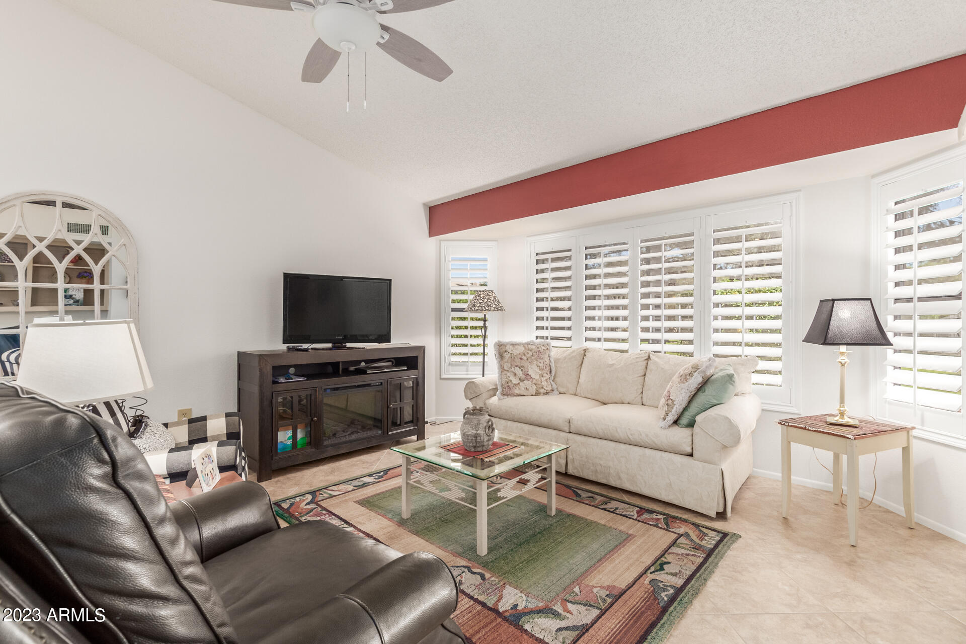 13703 W GREENVIEW Drive