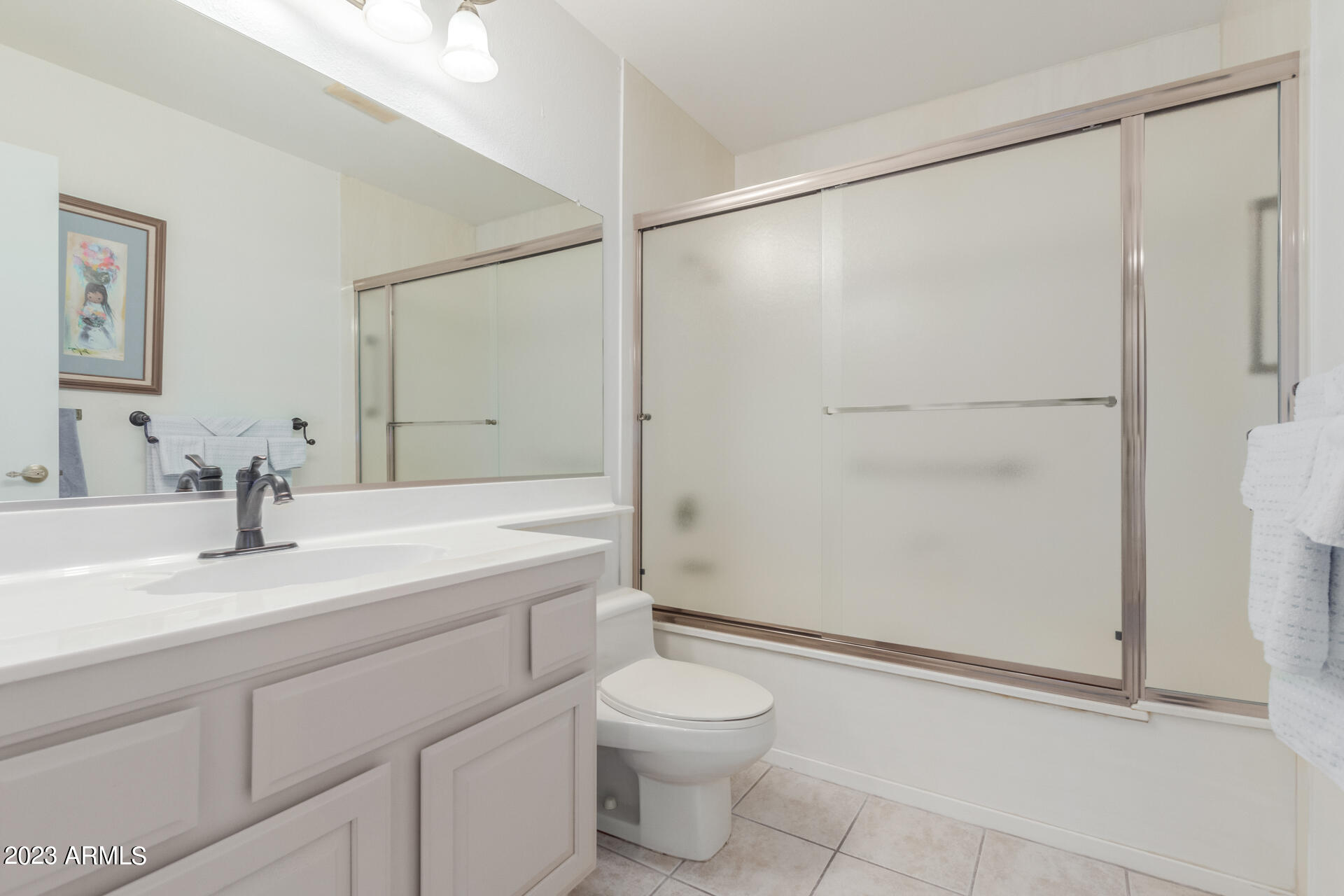 13703 W GREENVIEW Drive