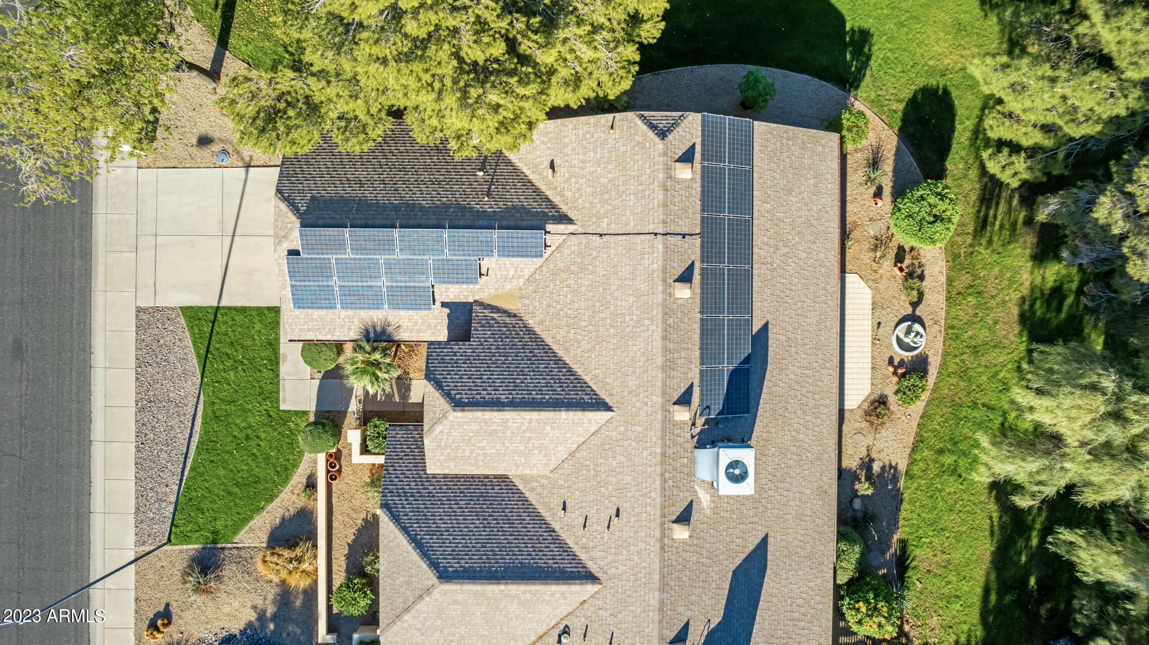 13703 W GREENVIEW Drive