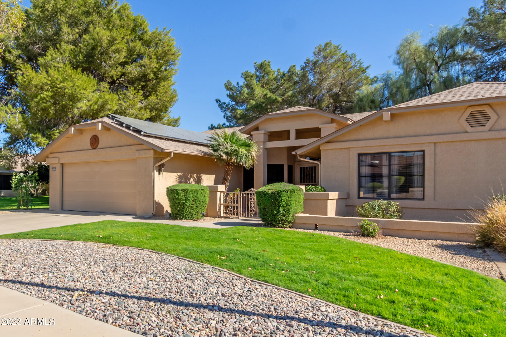 13703 W GREENVIEW Drive