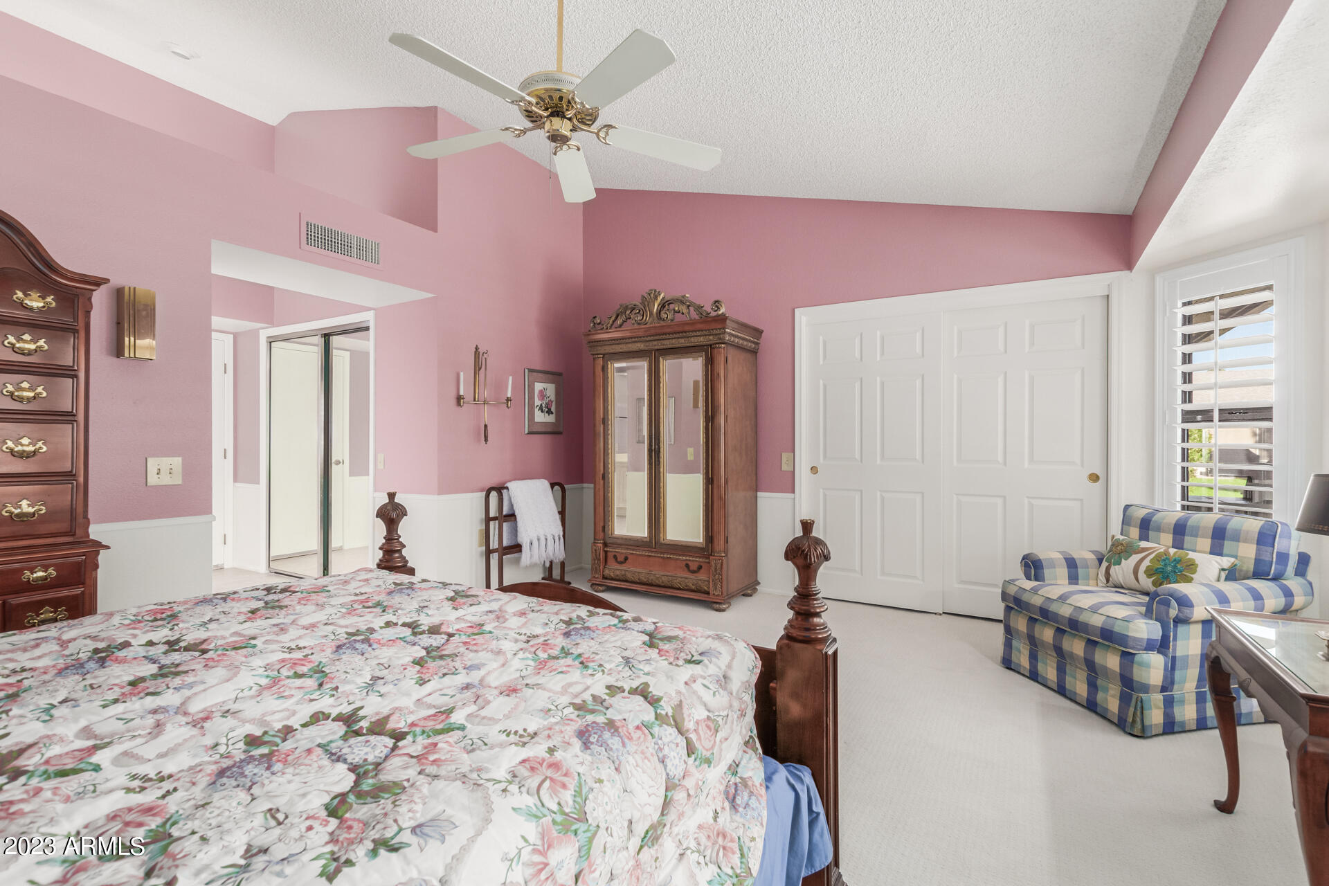 13703 W GREENVIEW Drive