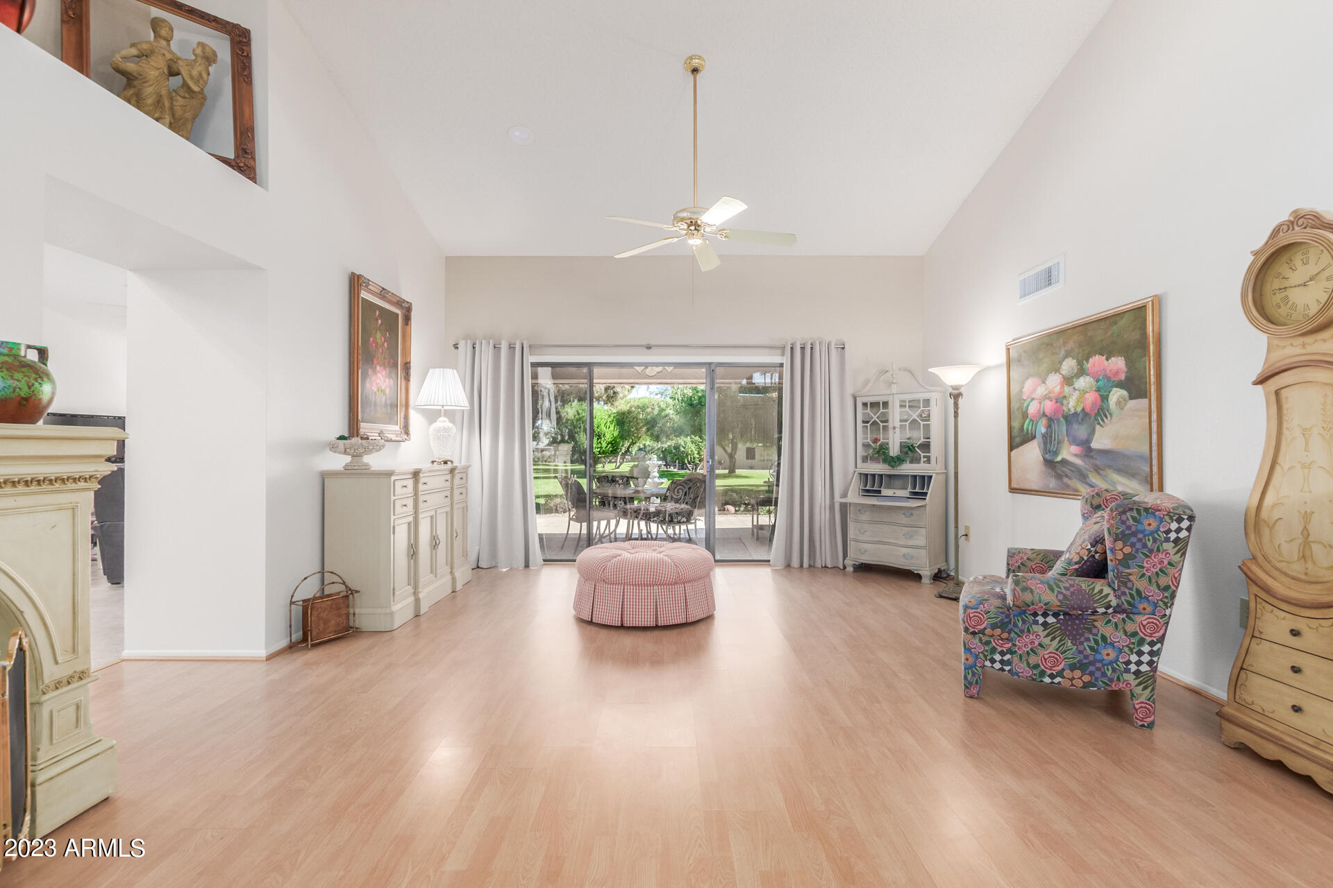 13703 W GREENVIEW Drive