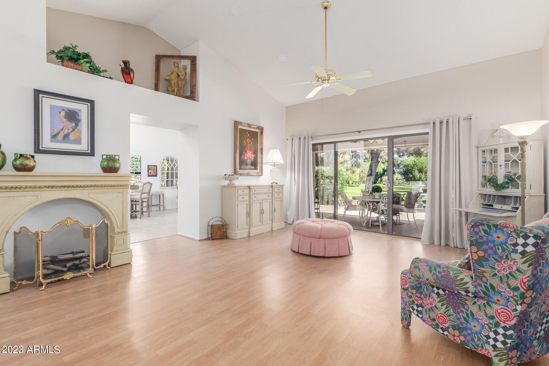 13703 W GREENVIEW Drive