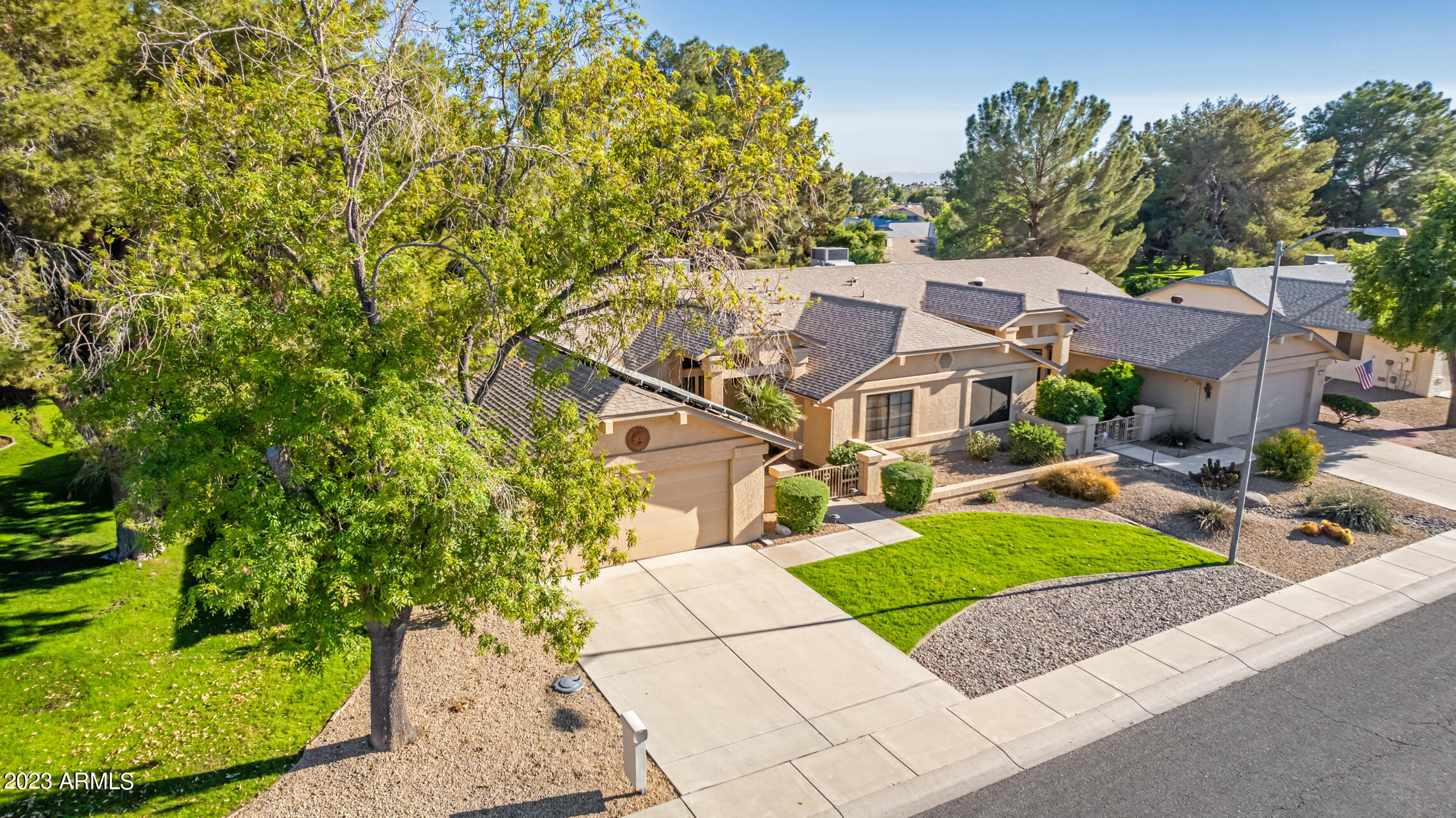 13703 W GREENVIEW Drive