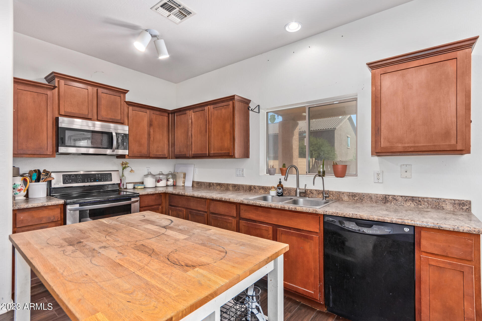 5419 W ST KATERI Drive